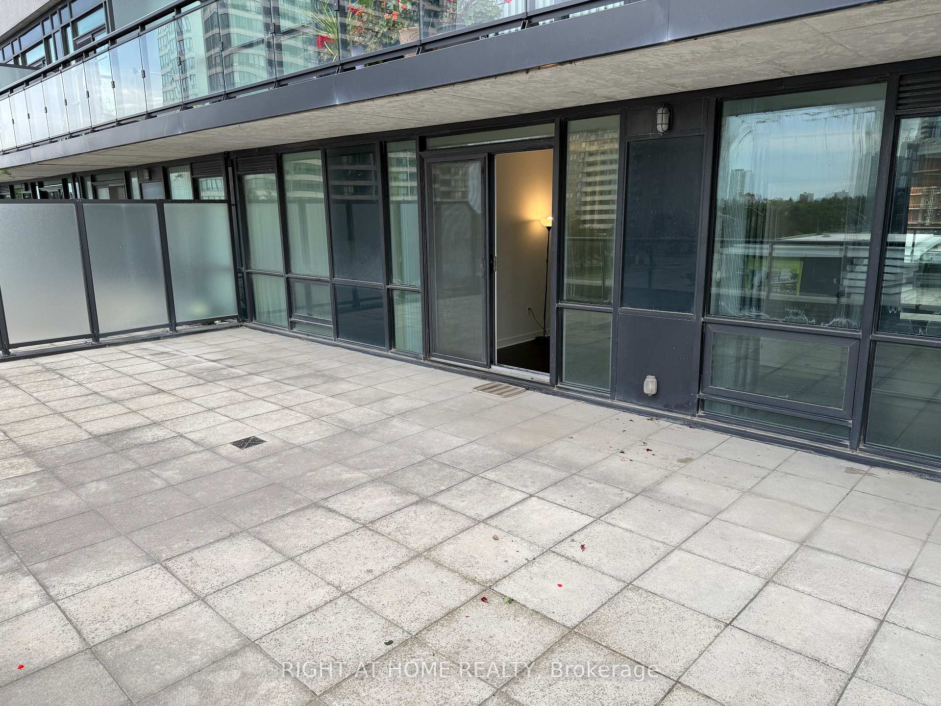 Photo 45 of 3975 Grand Park Drive, Mississauga, City Centre — HOMEH