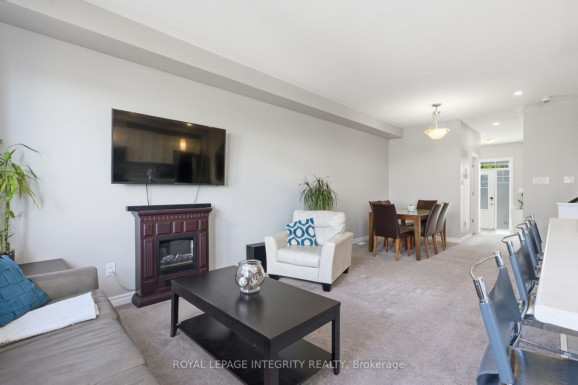 Photo 10 of 190 Yellowcress Way, Ottawa, Avalon West — HOMEH