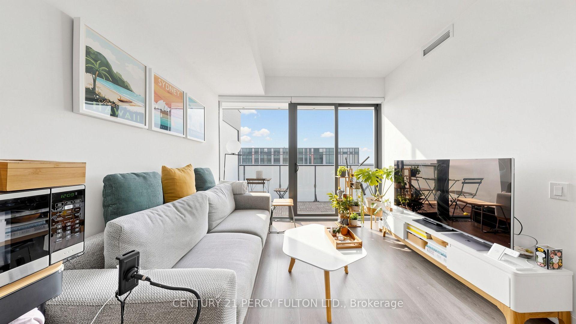 Photo 8 of Unit 4207, 161 Roehampton Avenue, Toronto, Mount Pleasant West — HOMEH