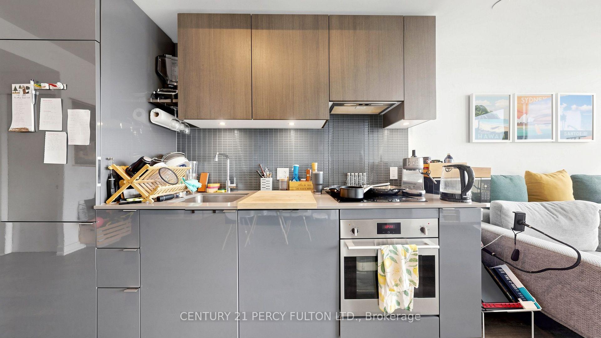 Photo 15 of Unit 4207, 161 Roehampton Avenue, Toronto, Mount Pleasant West — HOMEH