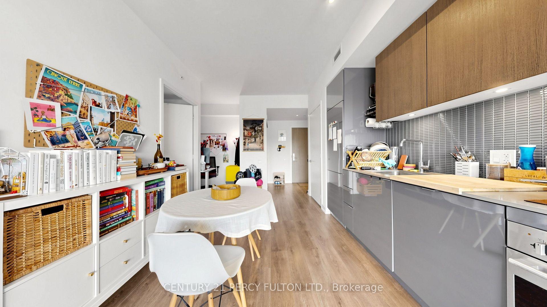 Photo 20 of Unit 4207, 161 Roehampton Avenue, Toronto, Mount Pleasant West — HOMEH