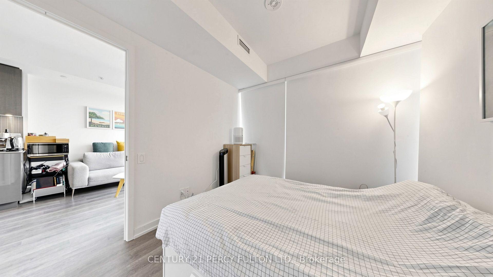Photo 23 of Unit 4207, 161 Roehampton Avenue, Toronto, Mount Pleasant West — HOMEH