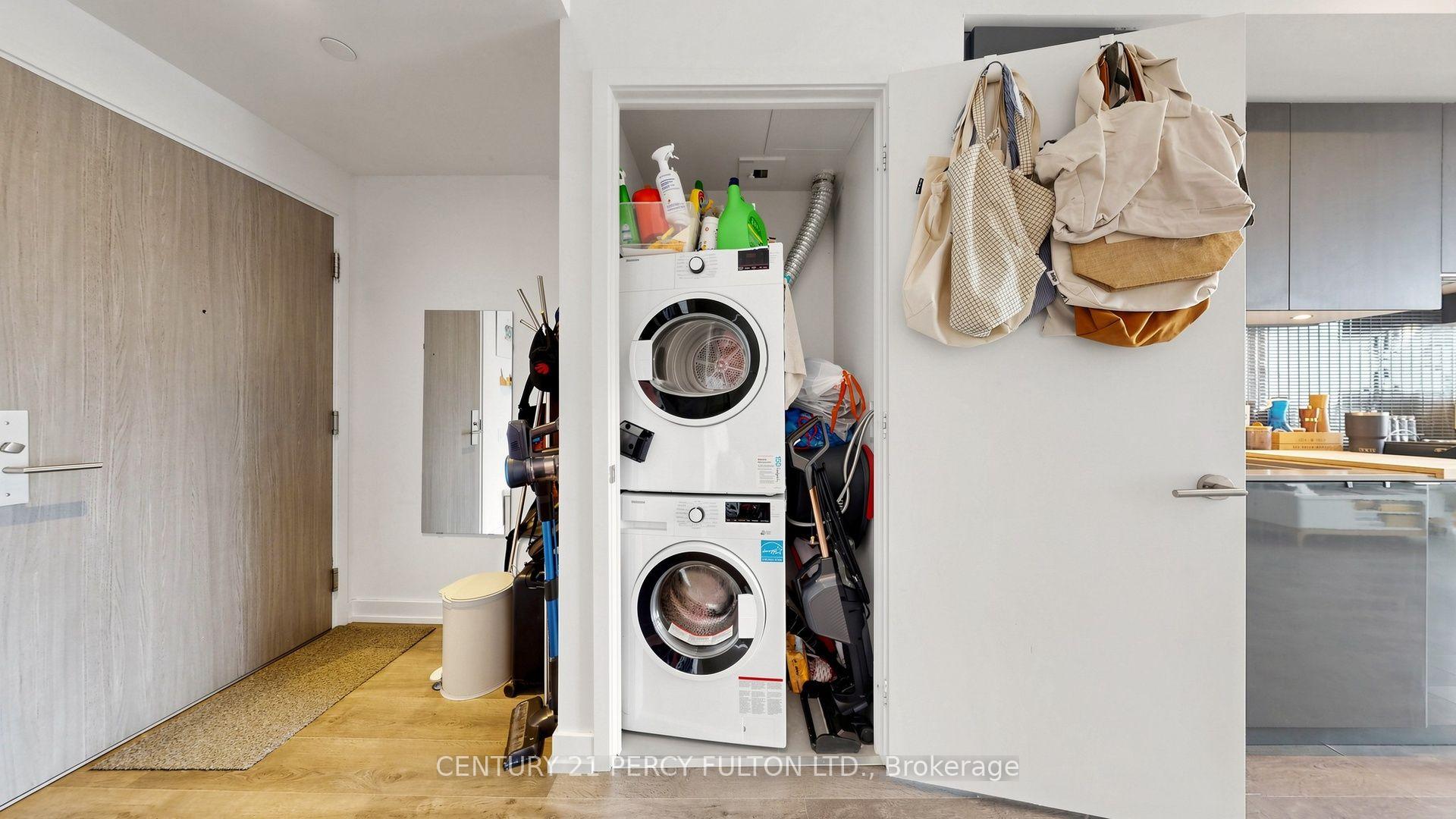 Photo 27 of Unit 4207, 161 Roehampton Avenue, Toronto, Mount Pleasant West — HOMEH