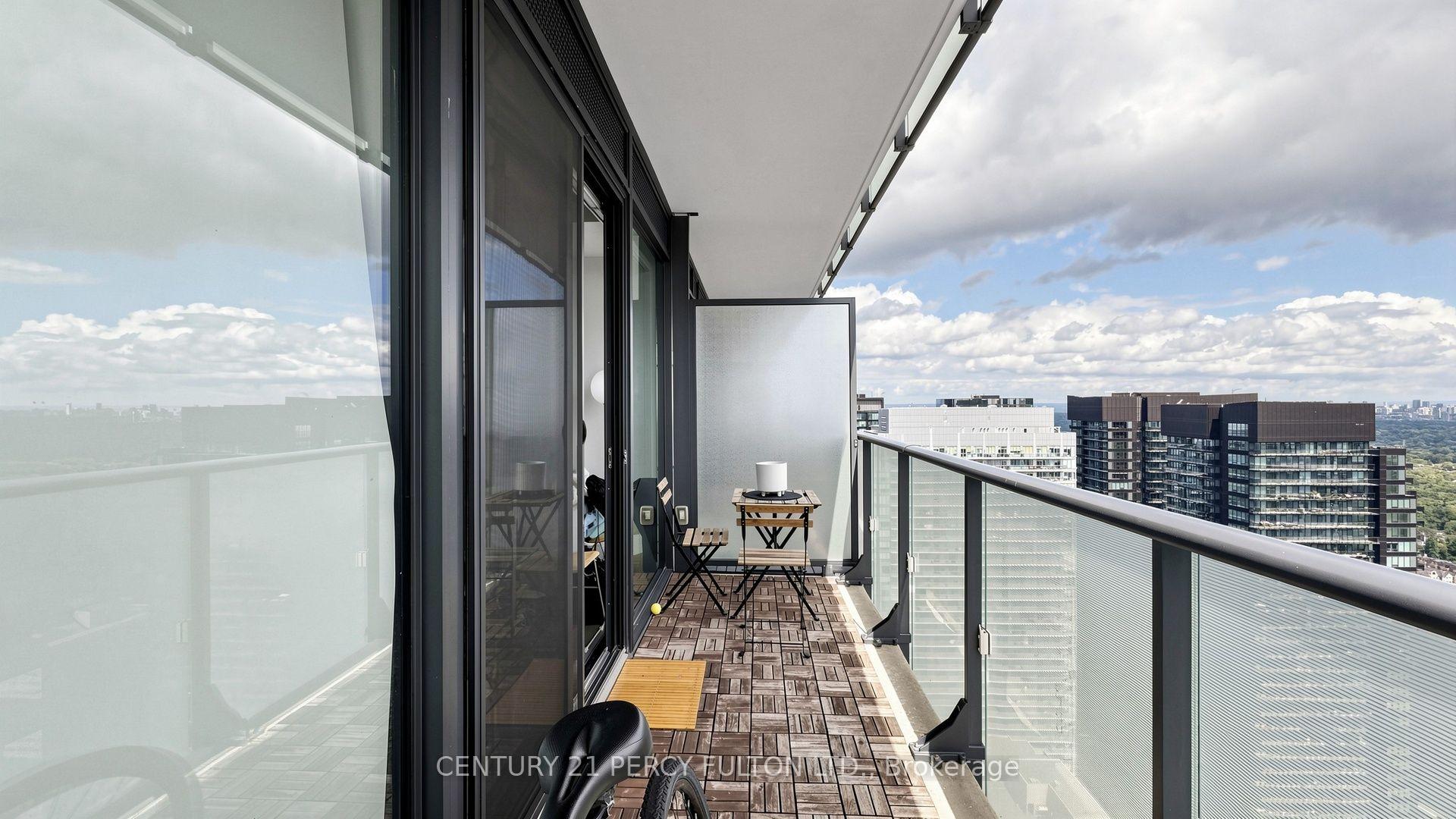 Photo 31 of Unit 4207, 161 Roehampton Avenue, Toronto, Mount Pleasant West — HOMEH