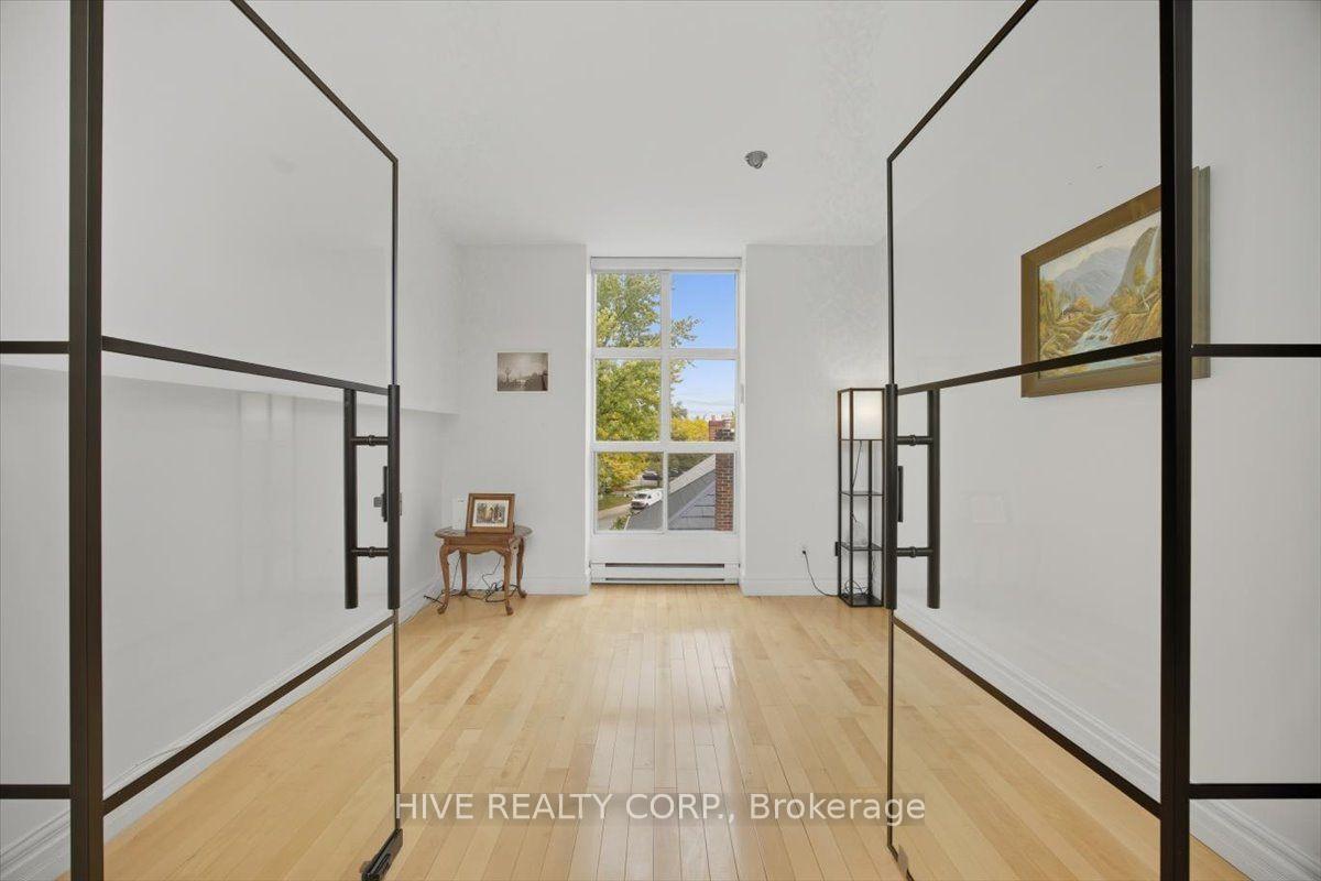 Photo 16 of Unit D, 957 Broadview Avenue, Toronto, Broadview North — HOMEH