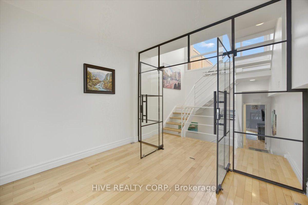 Photo 19 of Unit D, 957 Broadview Avenue, Toronto, Broadview North — HOMEH