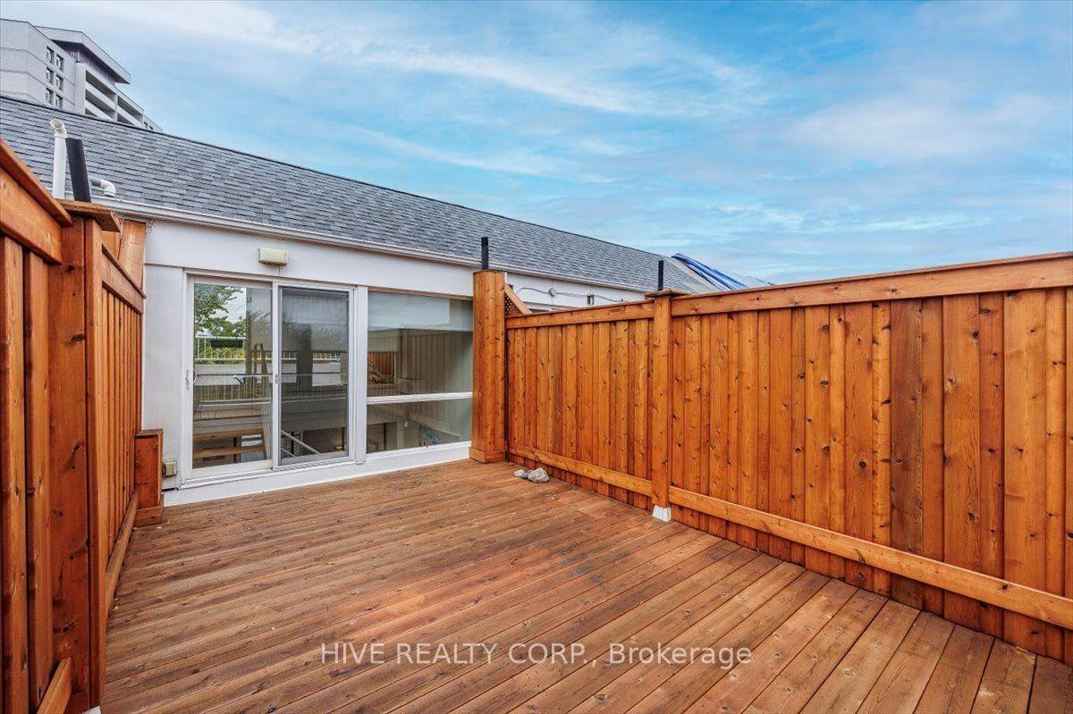 Photo 25 of Unit D, 957 Broadview Avenue, Toronto, Broadview North — HOMEH
