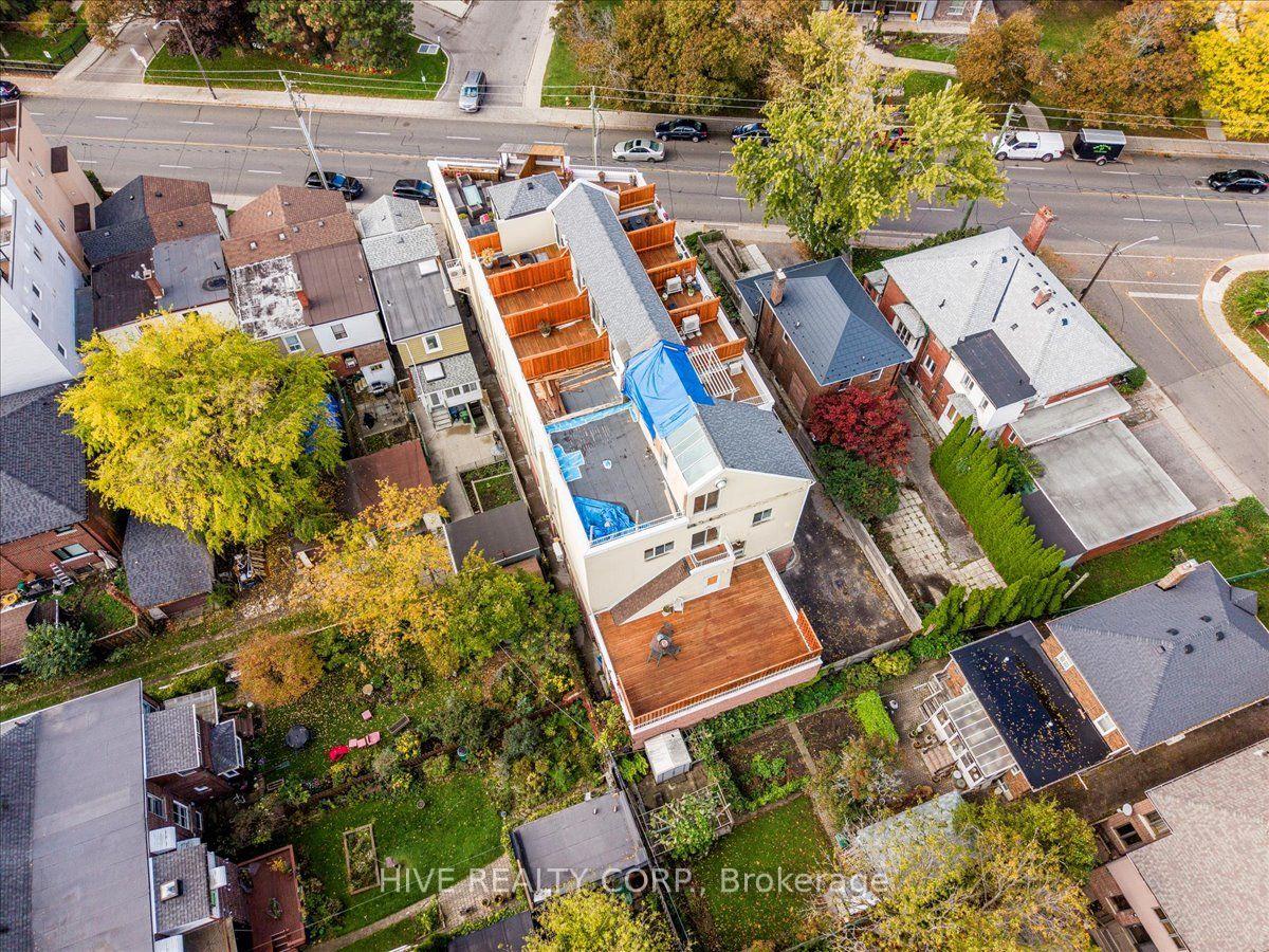Photo 34 of Unit D, 957 Broadview Avenue, Toronto, Broadview North — HOMEH