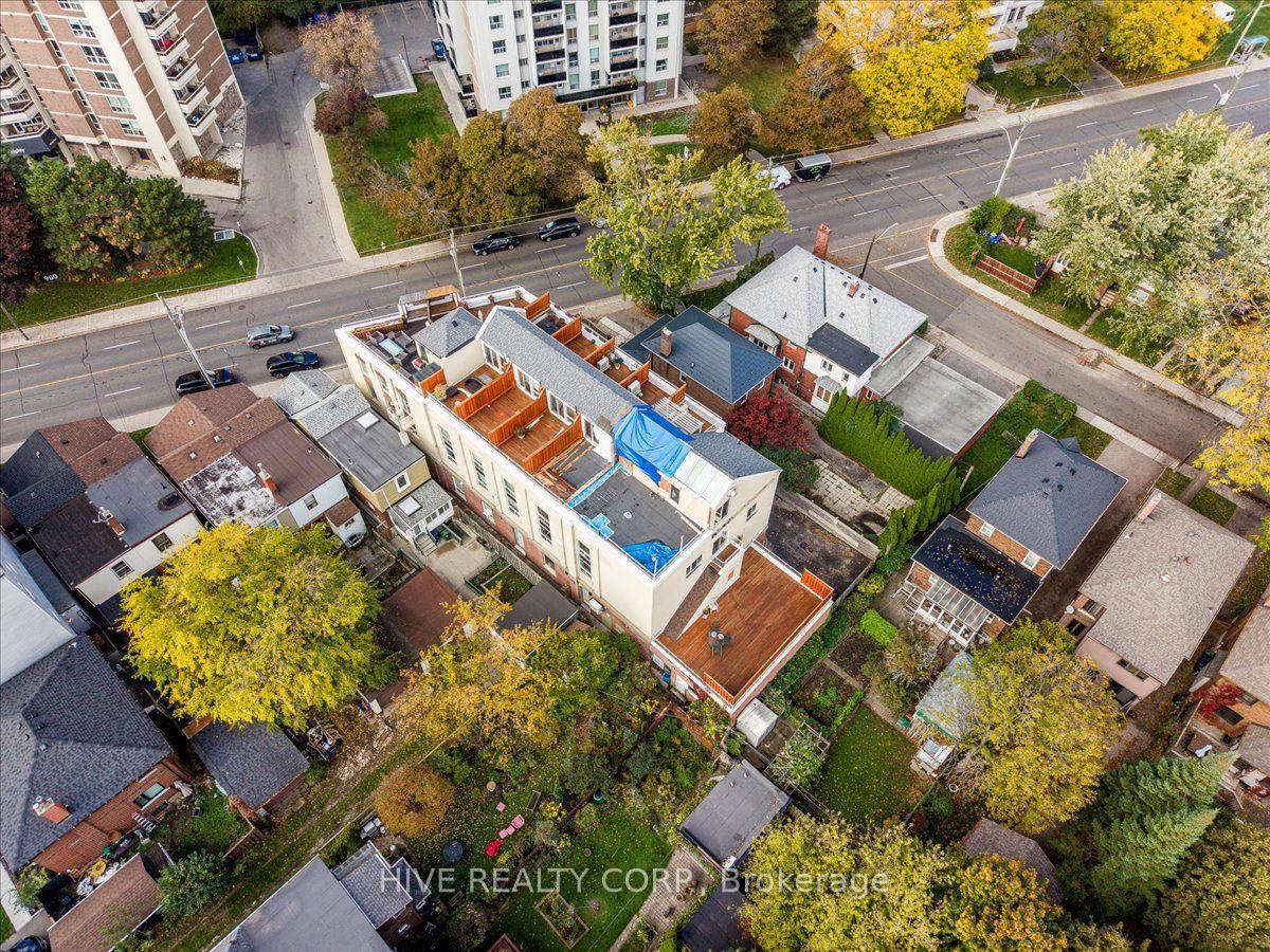 Photo 35 of Unit D, 957 Broadview Avenue, Toronto, Broadview North — HOMEH