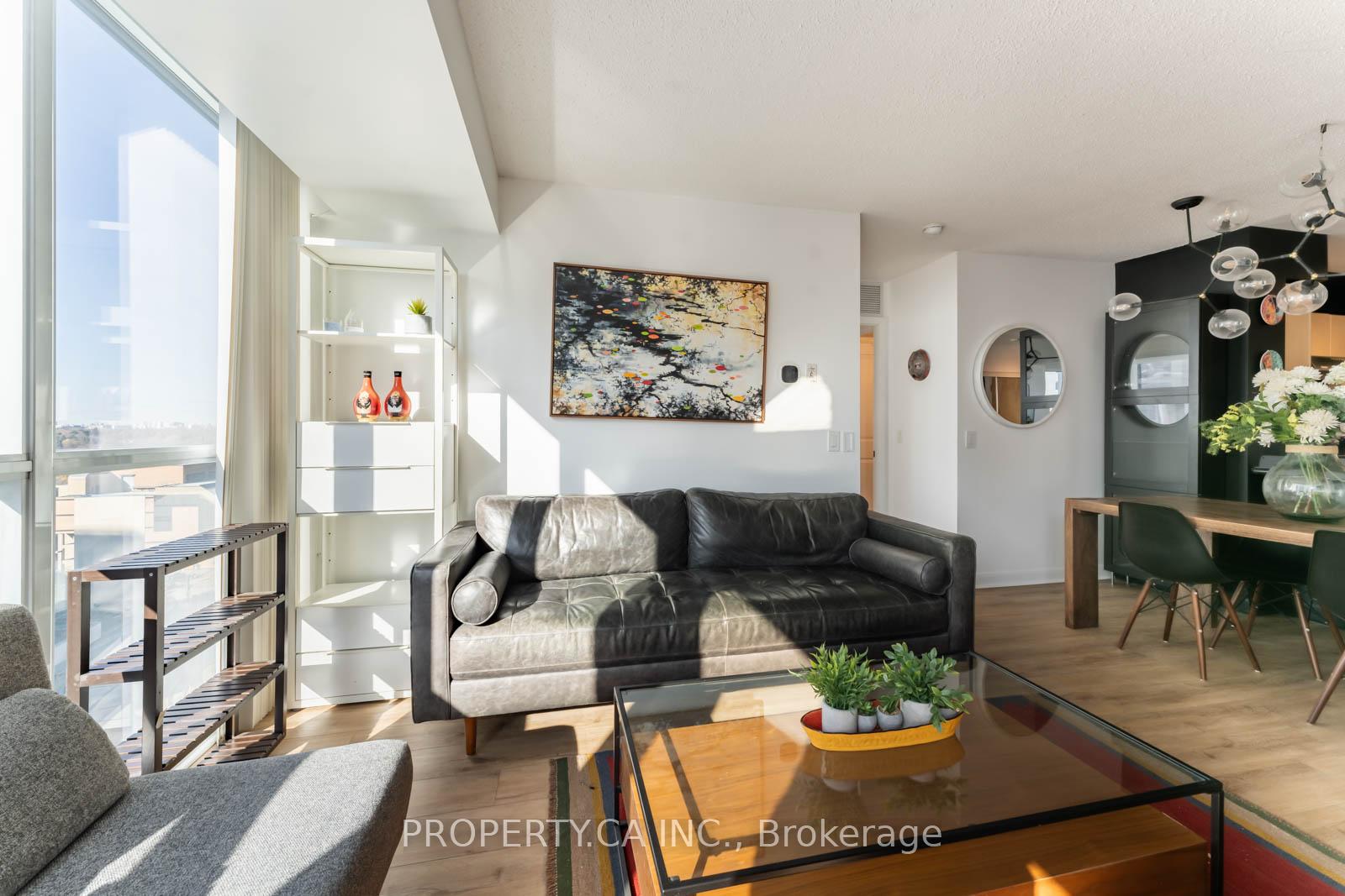 Photo 8 of Unit 1609, 4978 Yonge Street, North York, Lansing-Westgate — HOMEH
