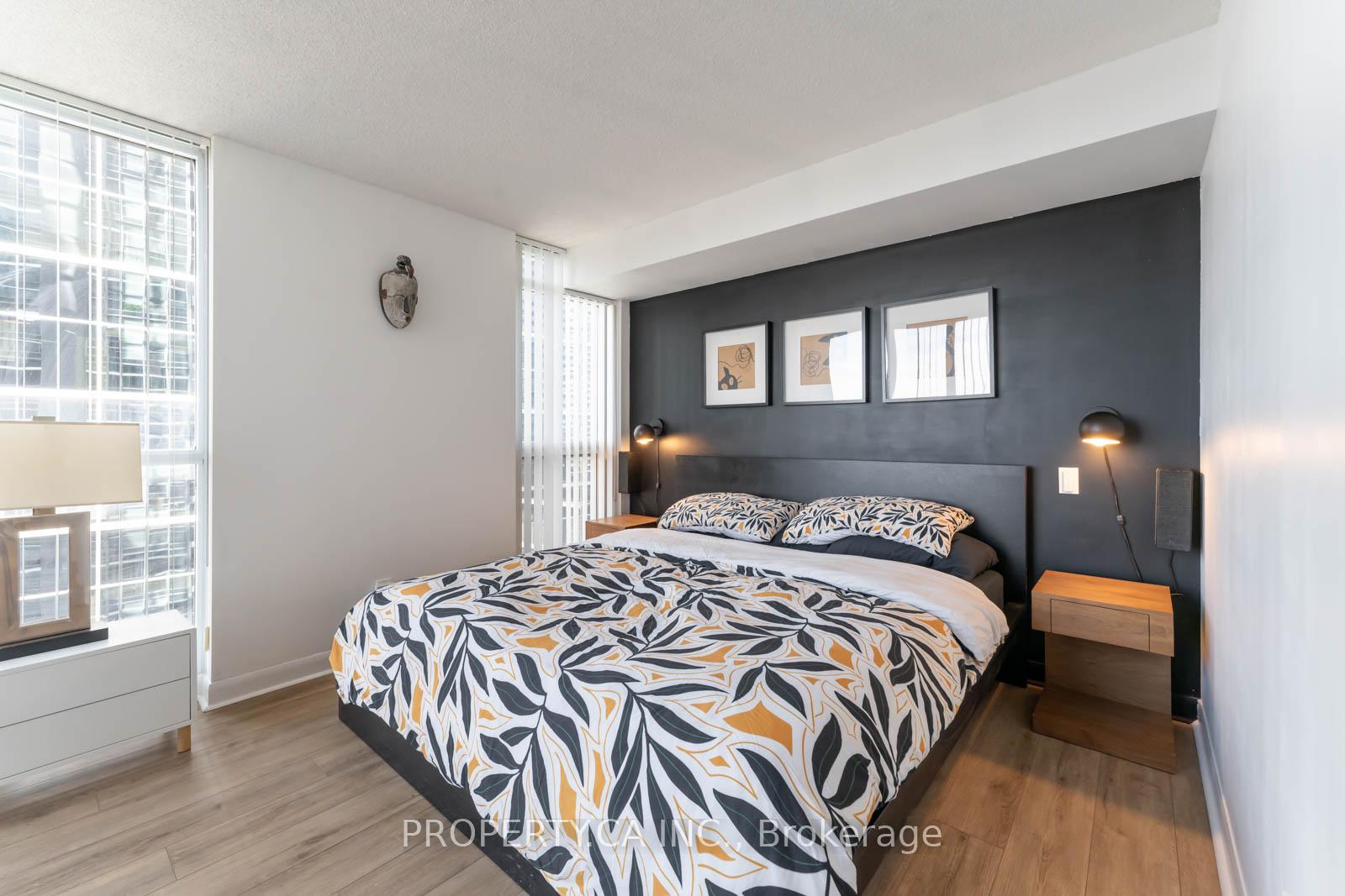 Photo 9 of Unit 1609, 4978 Yonge Street, North York, Lansing-Westgate — HOMEH
