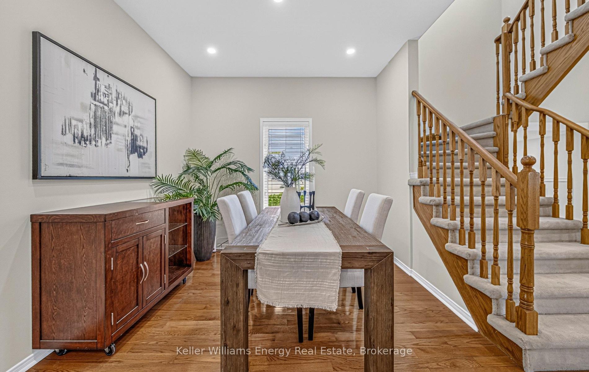 Photo 11 of 15 Steamer Drive, Whitby, Port Whitby — HOMEH