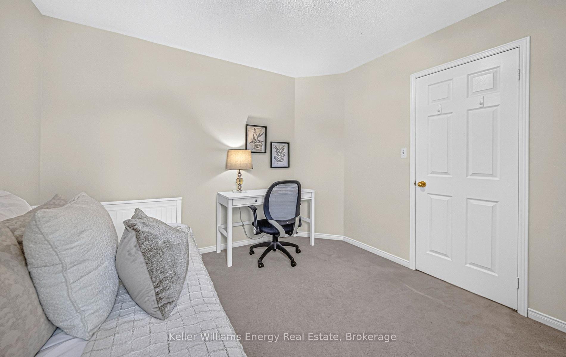 Photo 30 of 15 Steamer Drive, Whitby, Port Whitby — HOMEH
