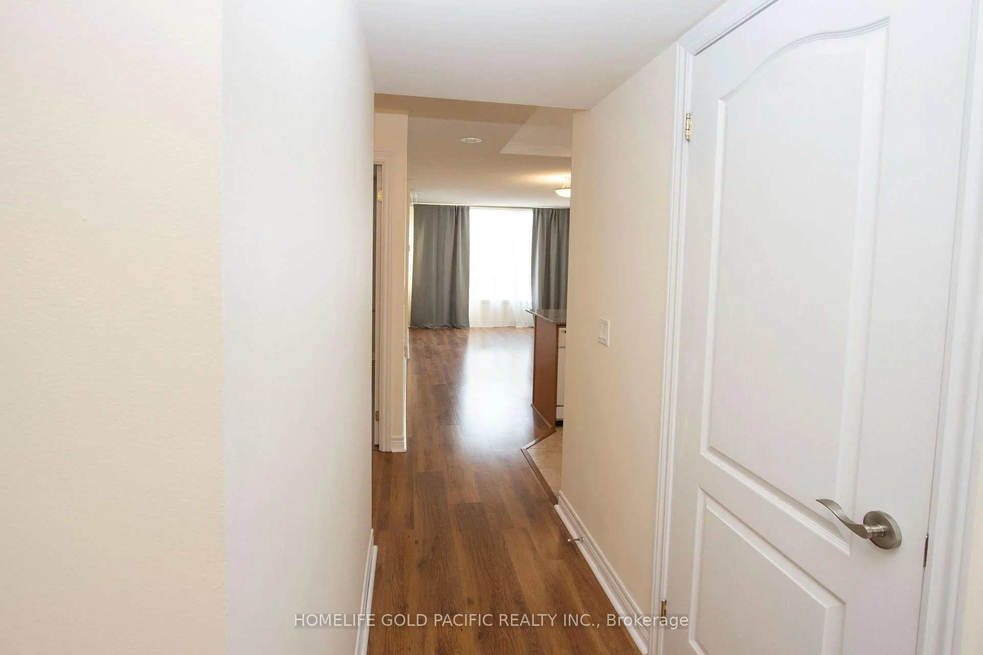 Photo 10 of Unit 505, 60 Disera Drive, Vaughan, Beverley Glen — HOMEH