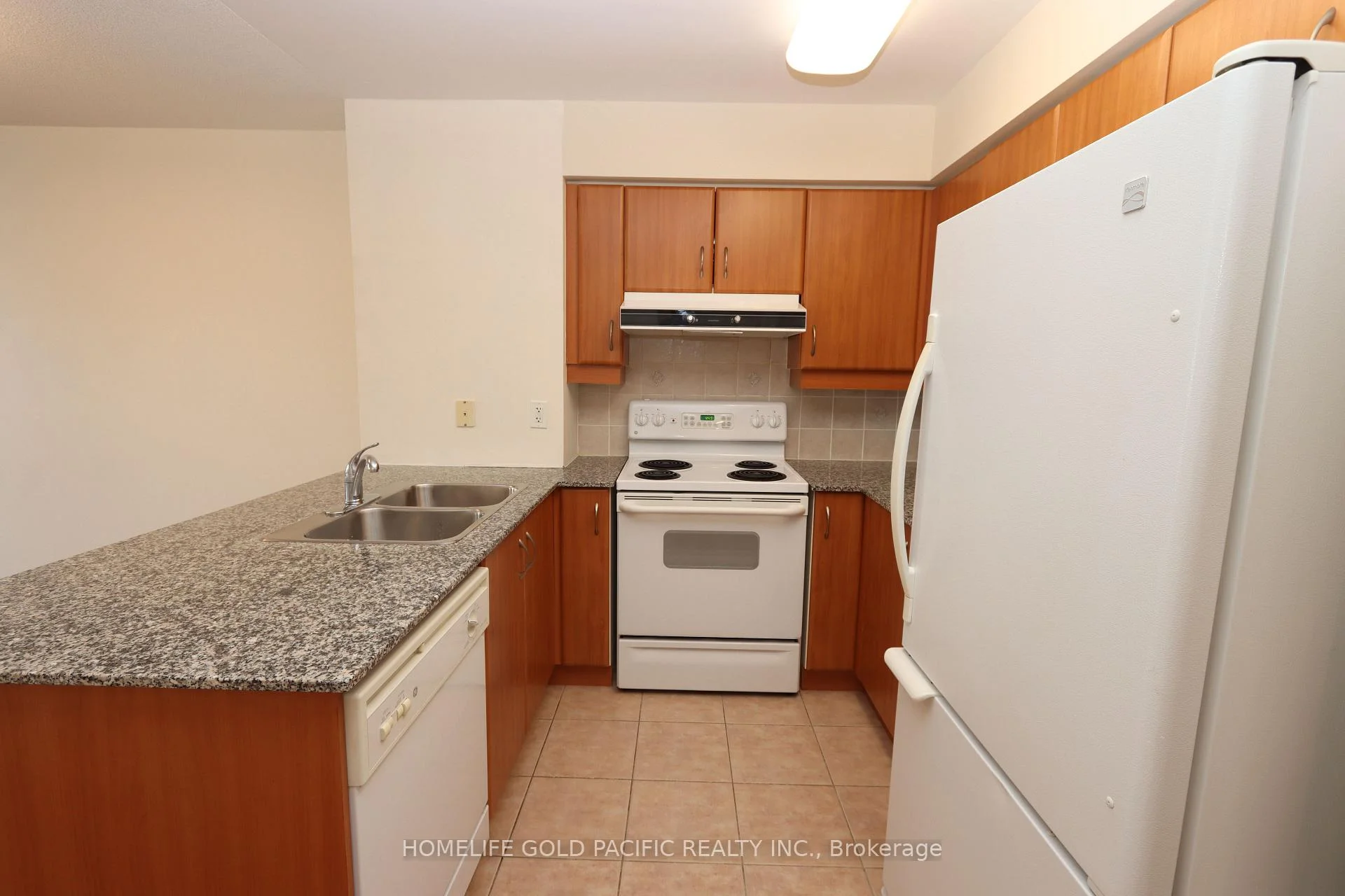 Photo 19 of Unit 505, 60 Disera Drive, Vaughan, Beverley Glen — HOMEH