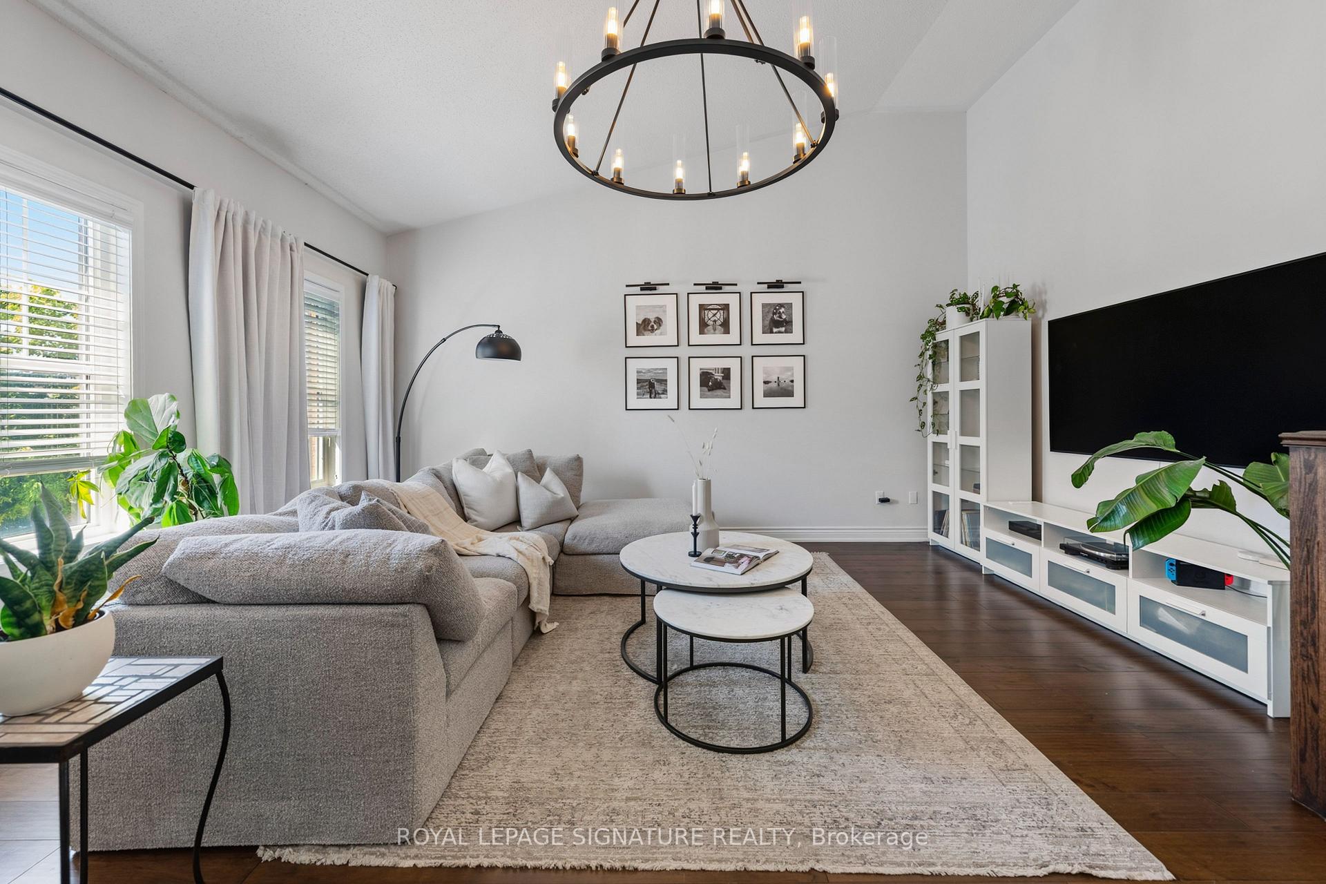 Photo 13 of 3195 Munson Crescent, Burlington, Alton — HOMEH