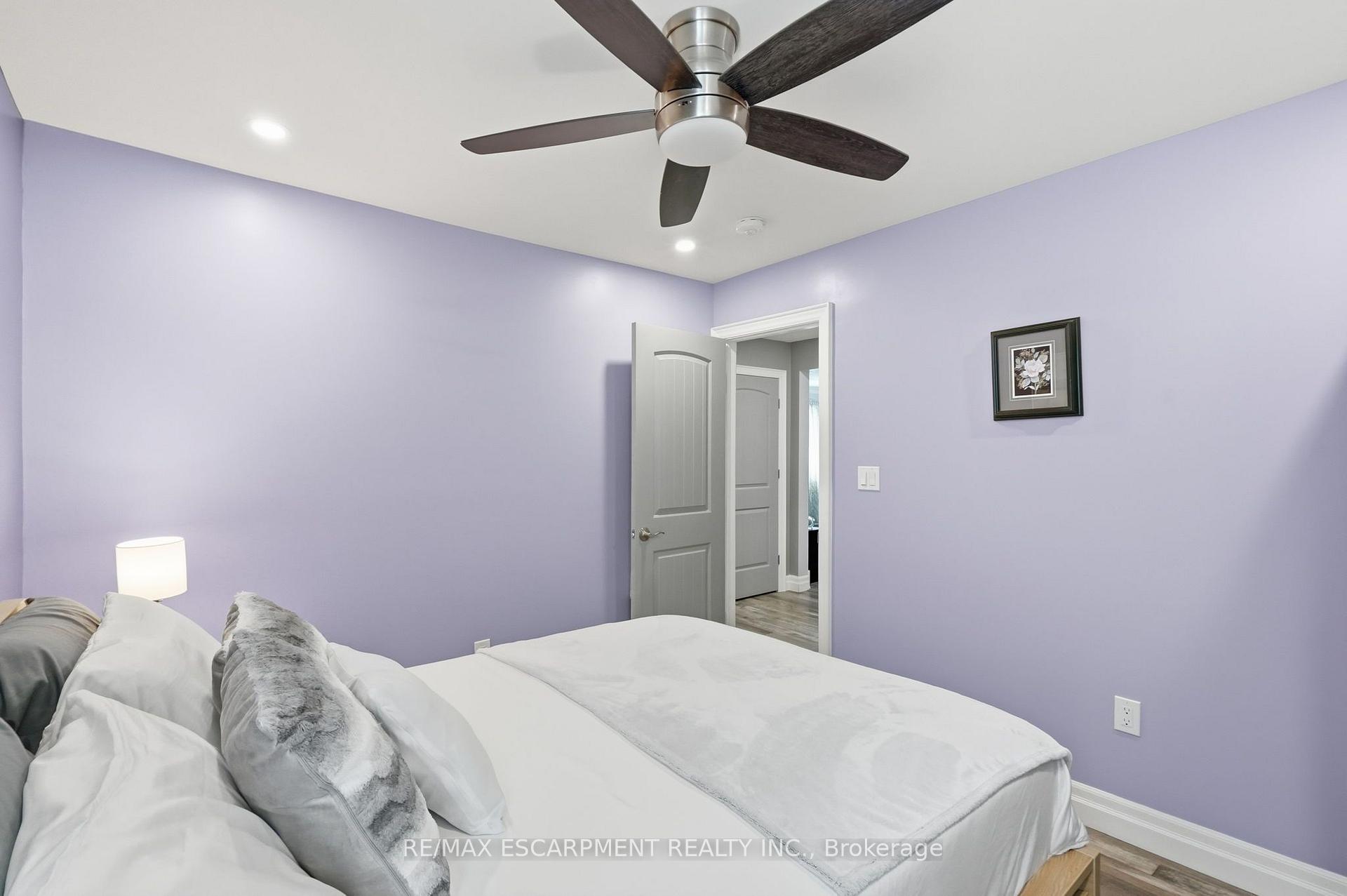 Photo 21 of 108 Sutherland Street E, Haldimand — HOMEH