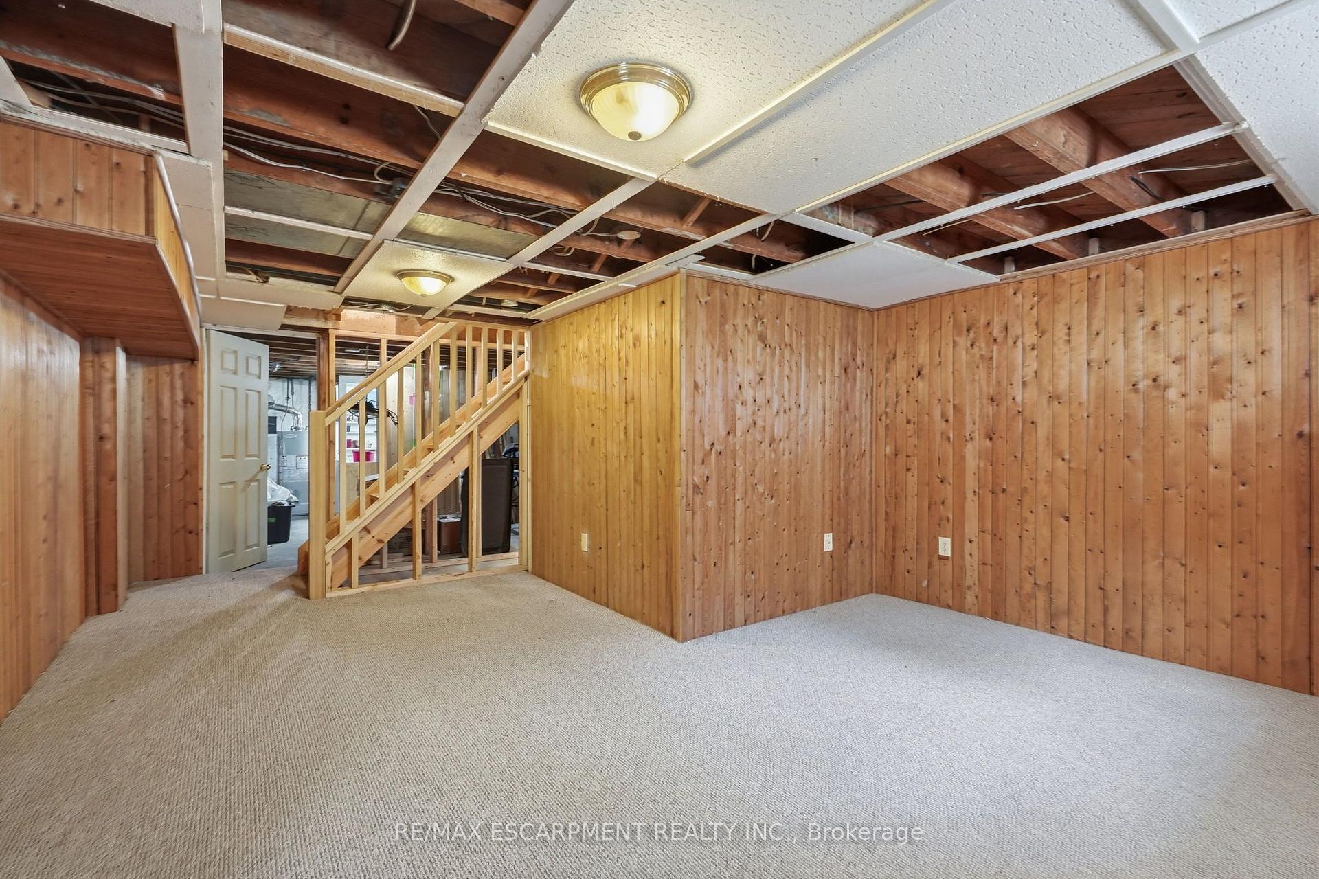 Photo 30 of 108 Sutherland Street E, Haldimand — HOMEH