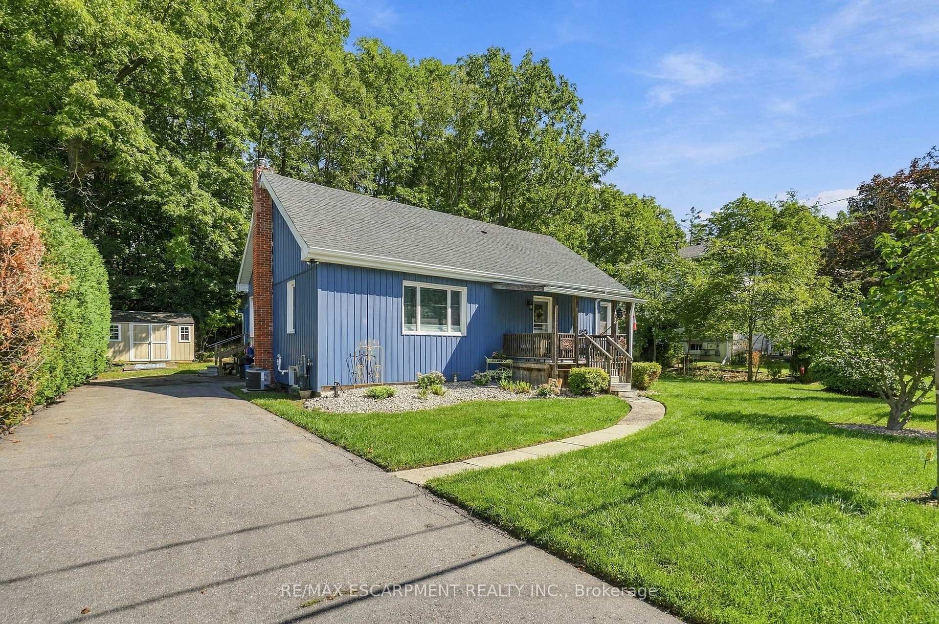 Photo 36 of 108 Sutherland Street E, Haldimand — HOMEH