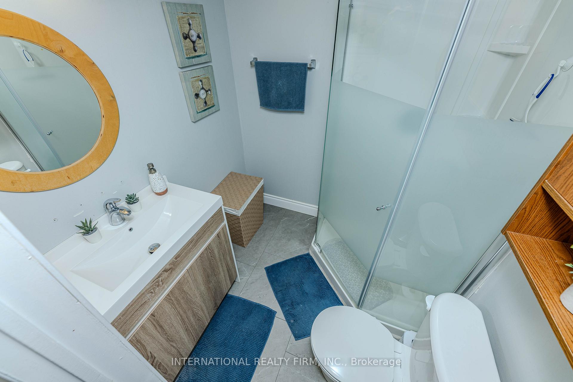 Photo 41 of 1291 Consort Crescent, Burlington, Palmer — HOMEH