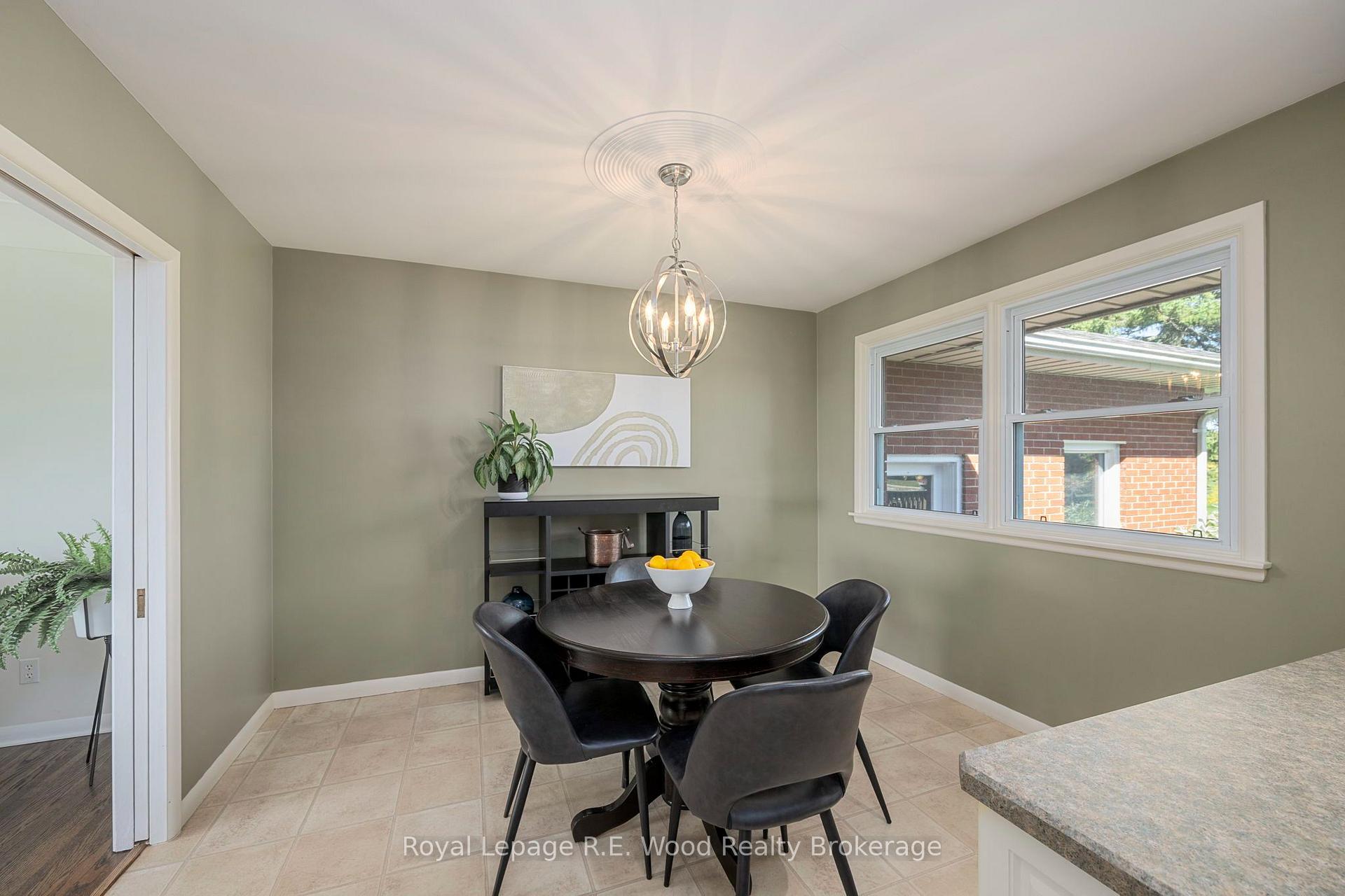 Photo 23 of 44070 Talbot Street, Central Elgin, Rural Central Elgin — HOMEH