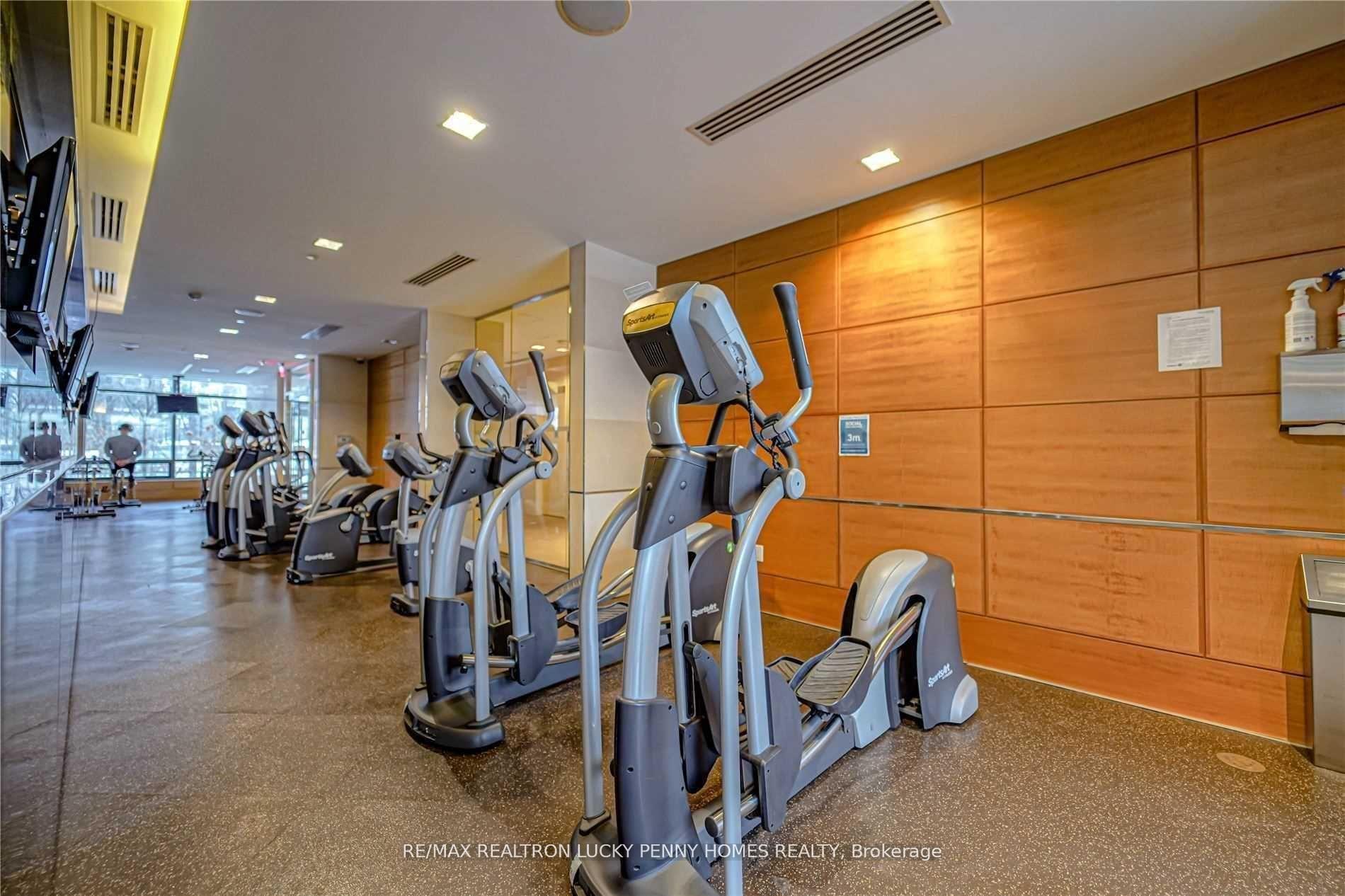 Photo 16 of Unit 1505, 2 Anndale Drive, North York, Willowdale East — HOMEH