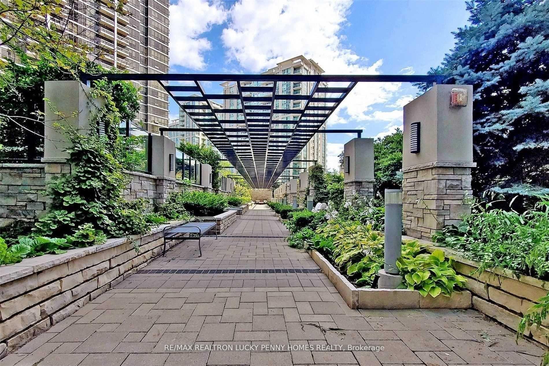 Photo 20 of Unit 1505, 2 Anndale Drive, North York, Willowdale East — HOMEH