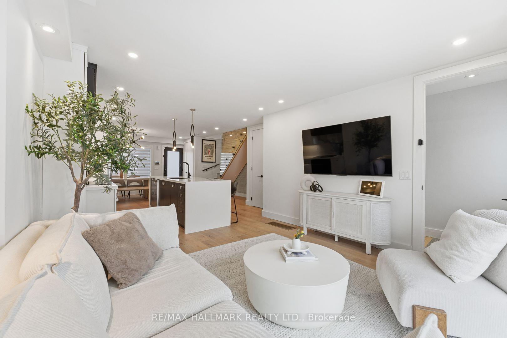 Photo 20 of 1709 Dundas Street E, Toronto, Greenwood-Coxwell — HOMEH