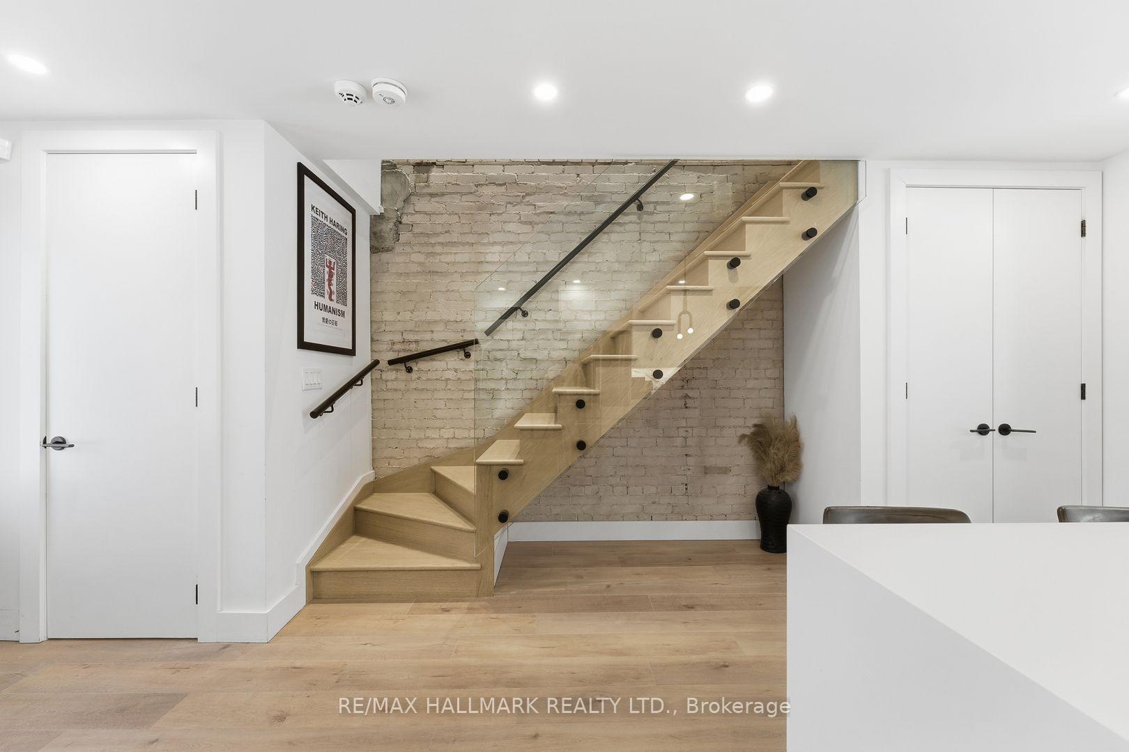 Photo 24 of 1709 Dundas Street E, Toronto, Greenwood-Coxwell — HOMEH
