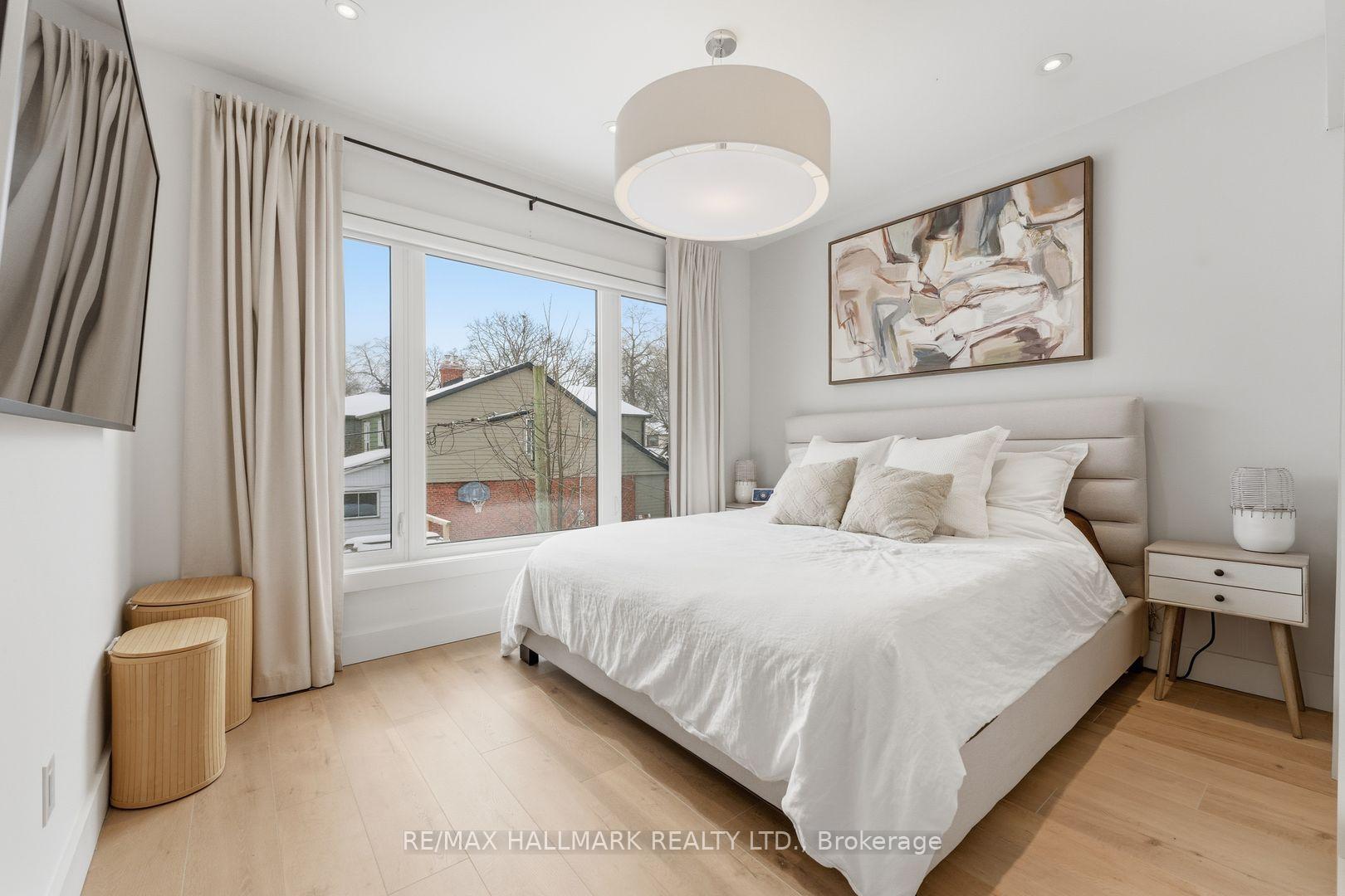 Photo 27 of 1709 Dundas Street E, Toronto, Greenwood-Coxwell — HOMEH