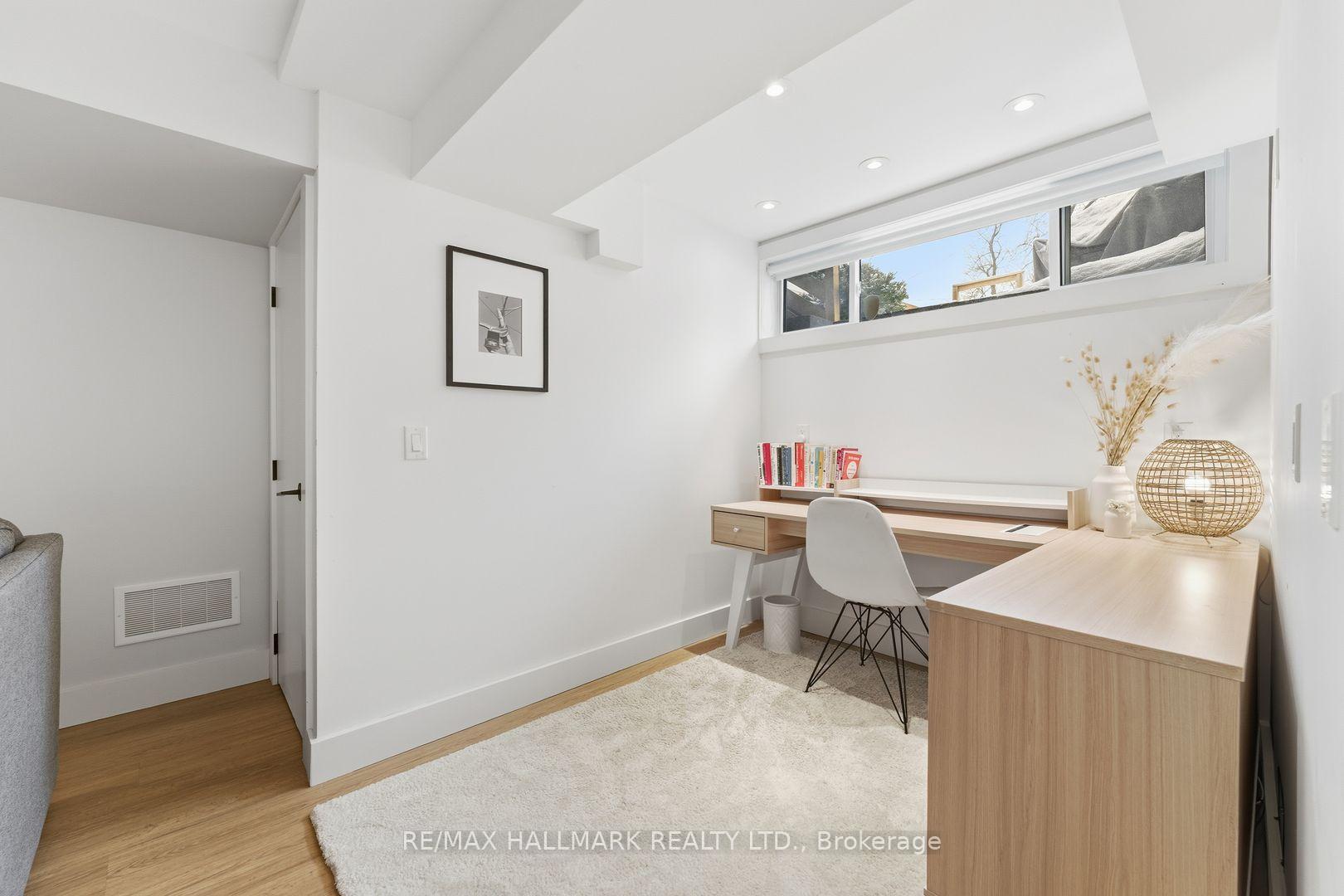 Photo 39 of 1709 Dundas Street E, Toronto, Greenwood-Coxwell — HOMEH
