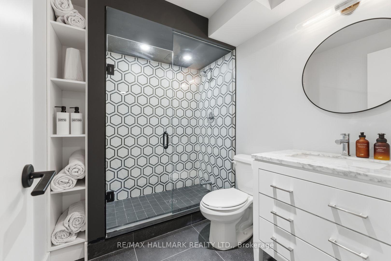Photo 42 of 1709 Dundas Street E, Toronto, Greenwood-Coxwell — HOMEH