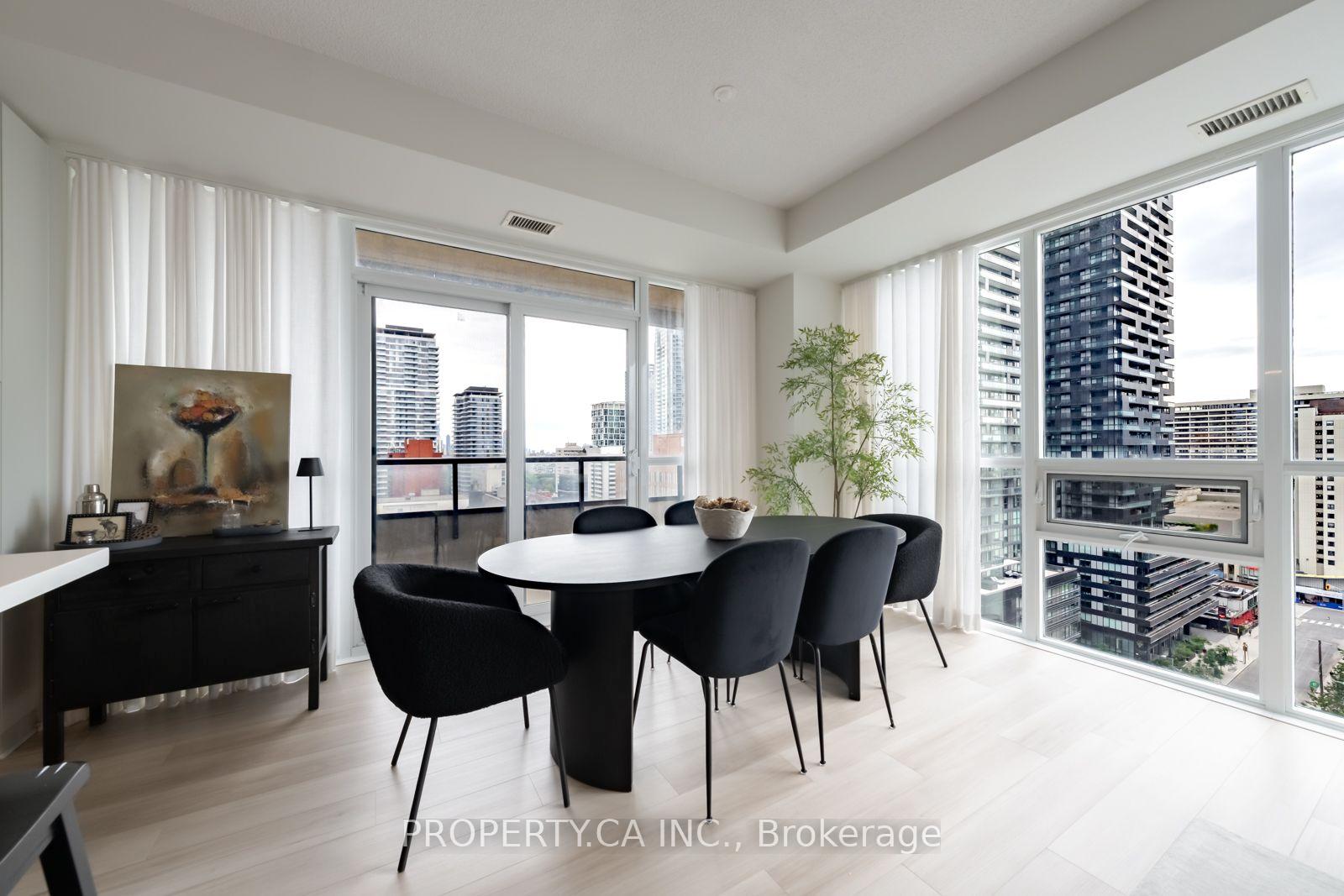 Photo 4 of Unit 1415, 70 Roehampton Avenue, Toronto, Mount Pleasant West — HOMEH