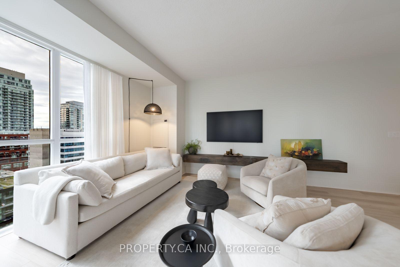 Photo 8 of Unit 1415, 70 Roehampton Avenue, Toronto, Mount Pleasant West — HOMEH