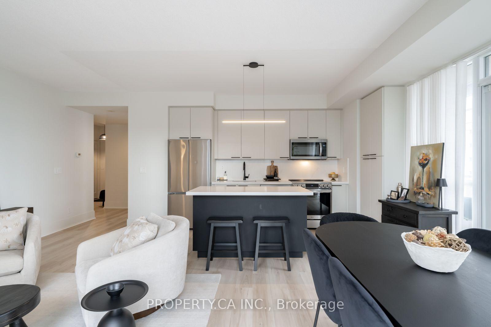 Photo 16 of Unit 1415, 70 Roehampton Avenue, Toronto, Mount Pleasant West — HOMEH