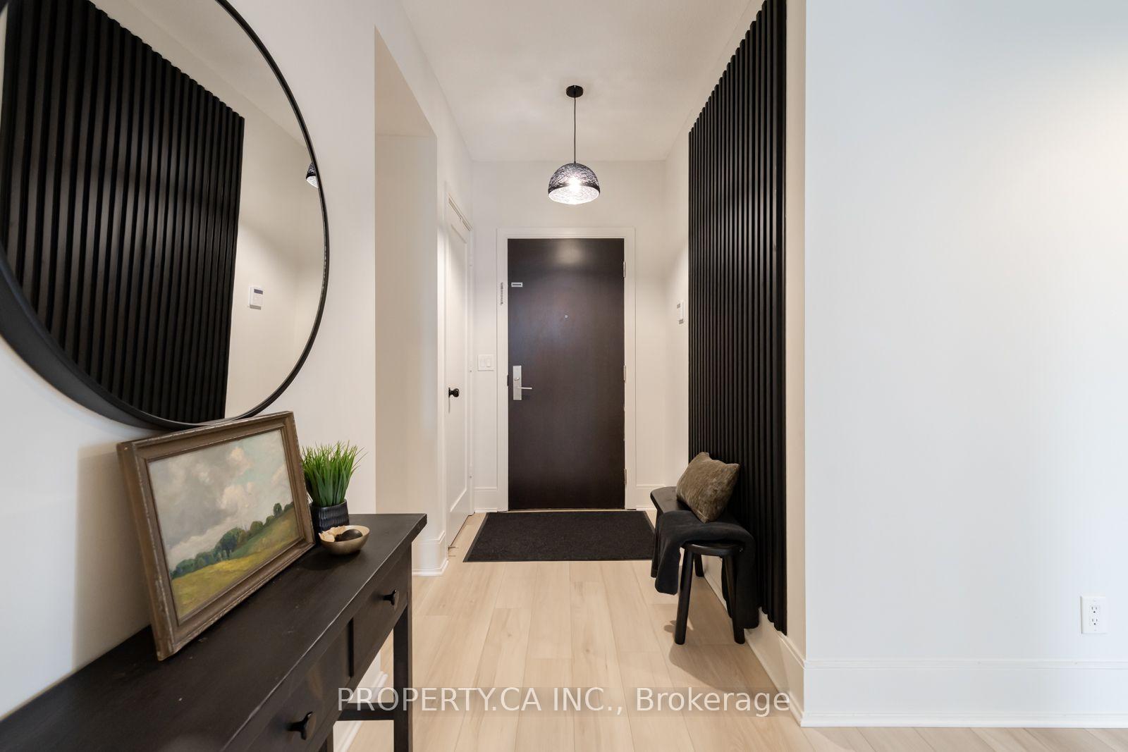 Photo 17 of Unit 1415, 70 Roehampton Avenue, Toronto, Mount Pleasant West — HOMEH