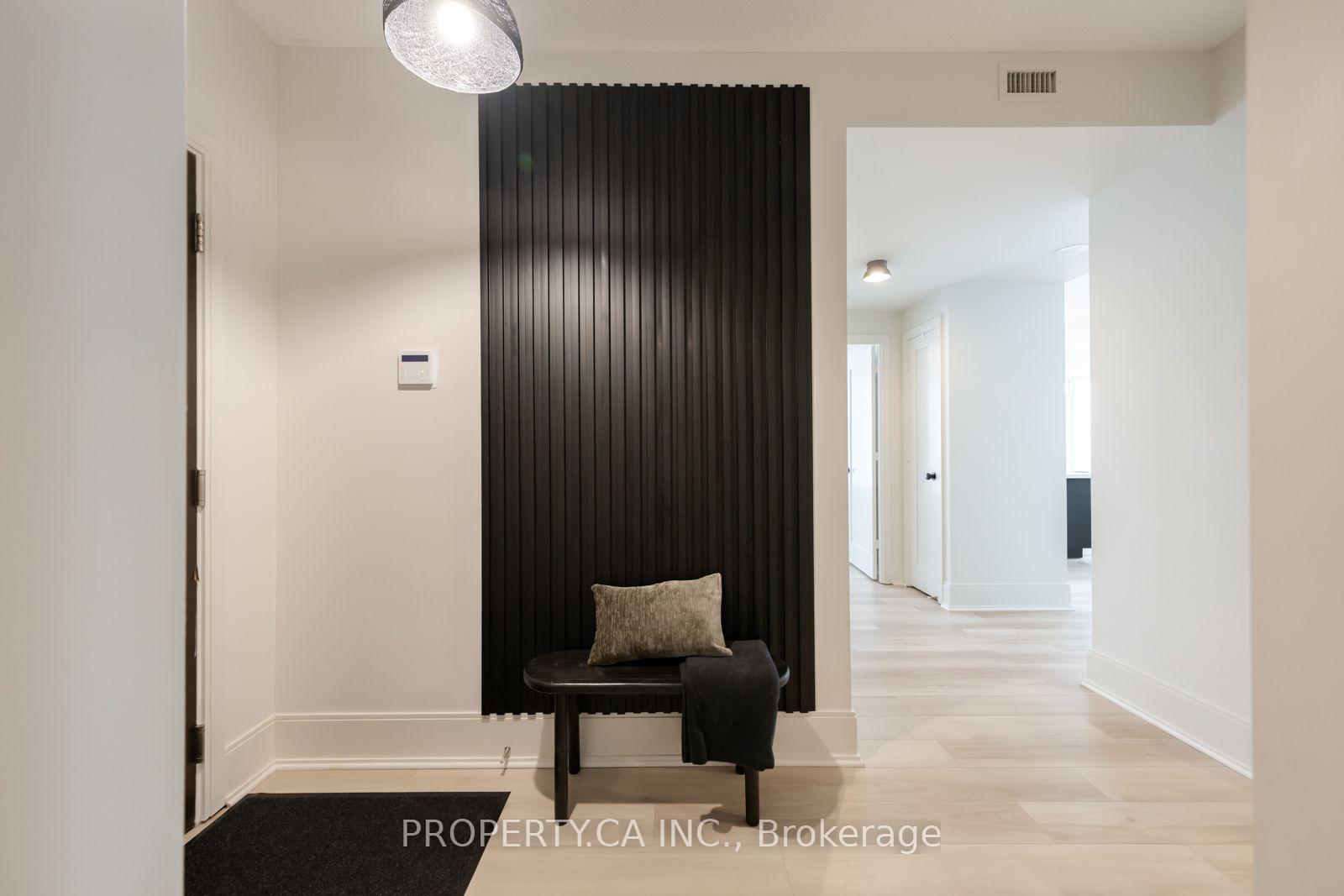 Photo 18 of Unit 1415, 70 Roehampton Avenue, Toronto, Mount Pleasant West — HOMEH