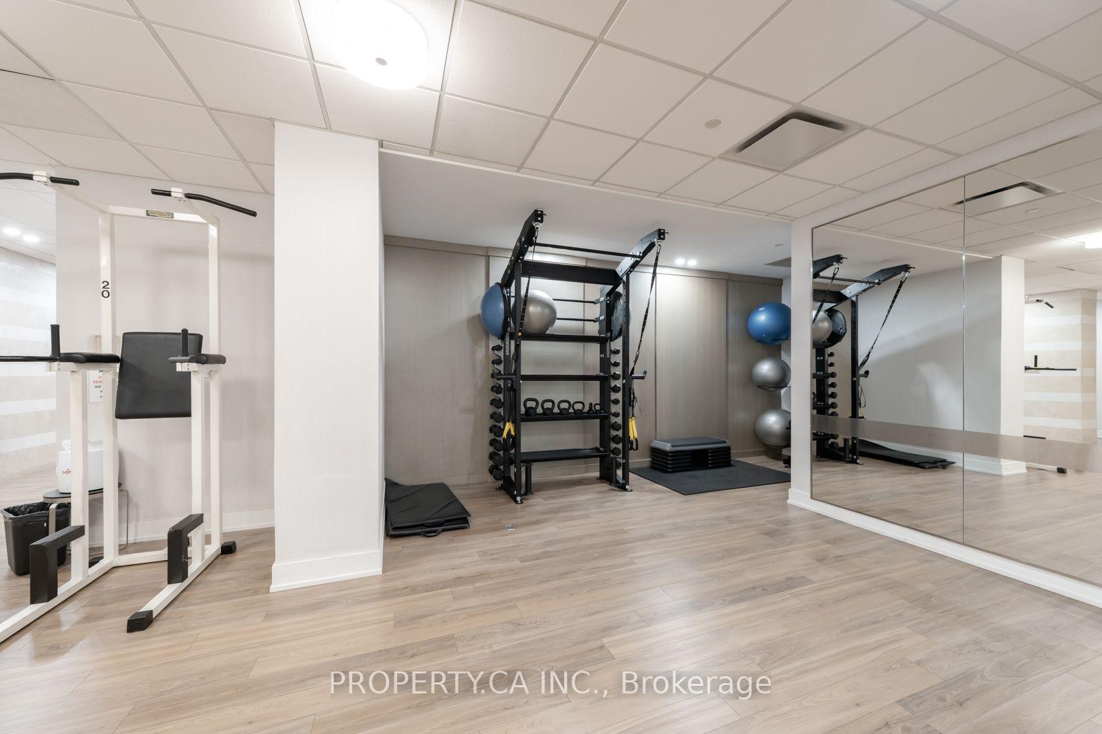Photo 36 of Unit 1415, 70 Roehampton Avenue, Toronto, Mount Pleasant West — HOMEH