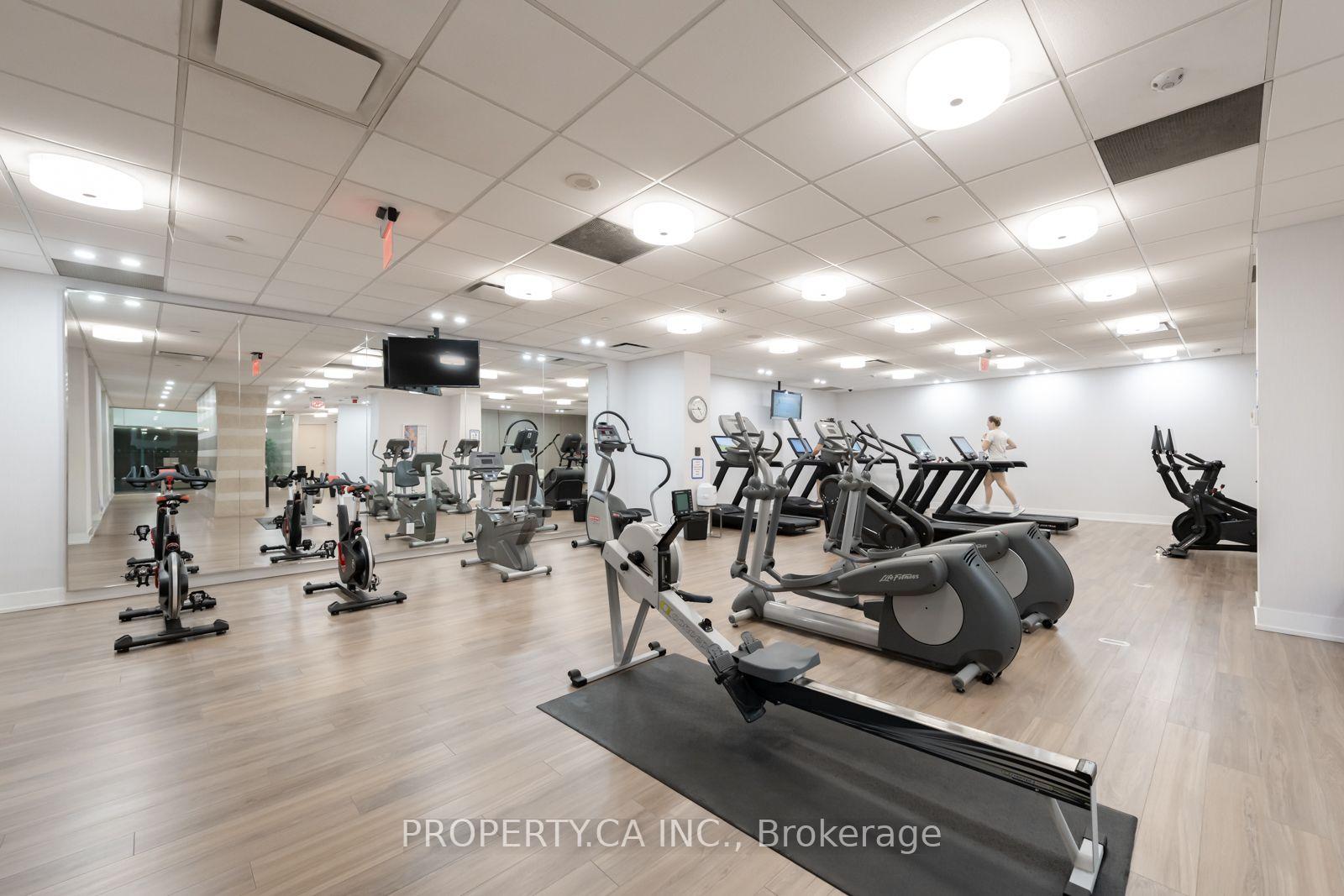 Photo 37 of Unit 1415, 70 Roehampton Avenue, Toronto, Mount Pleasant West — HOMEH