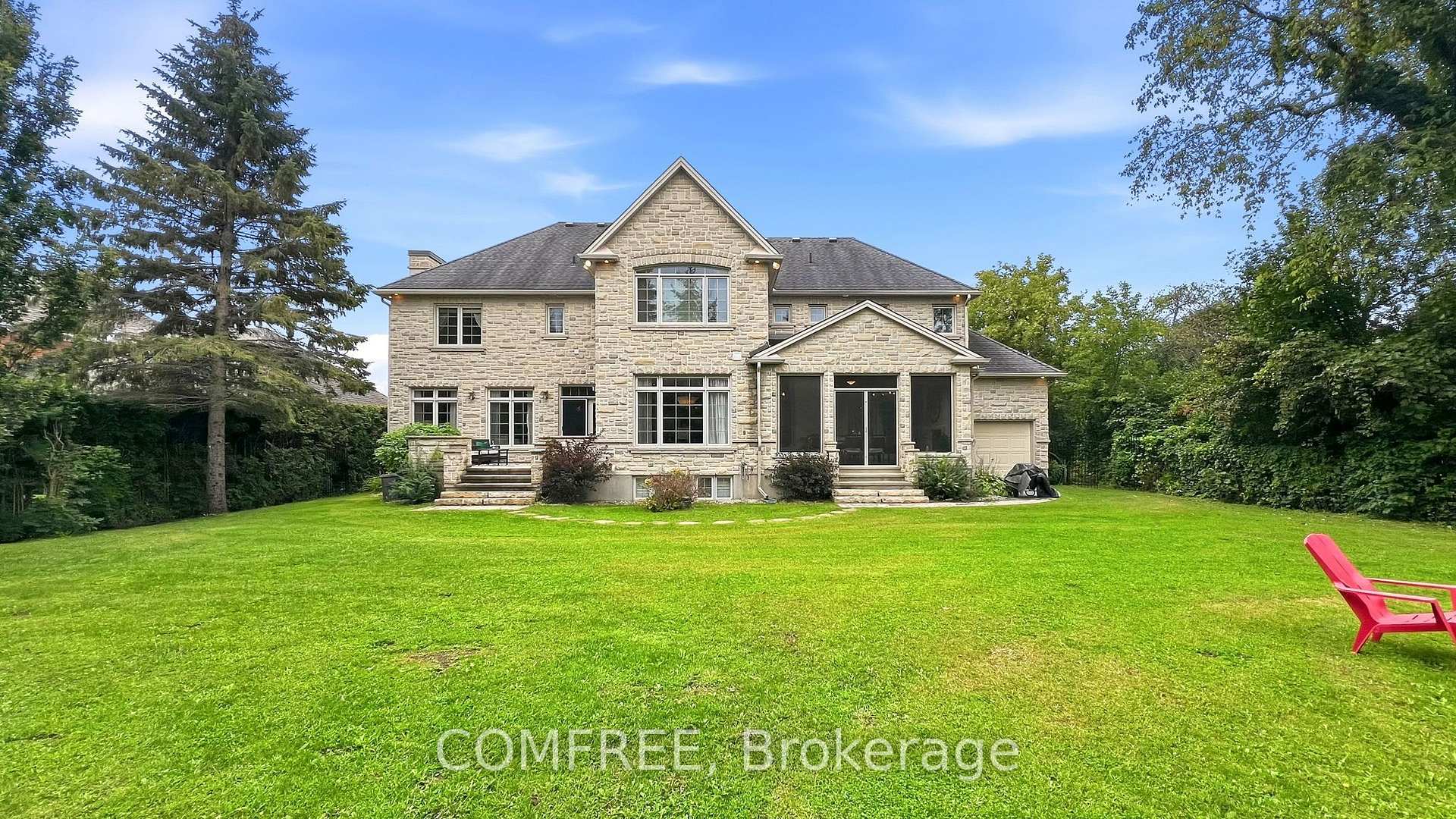 Photo 3 of 5605 Carrison Drive, Ottawa, Manotick Village & Manotick Estates — HOMEH