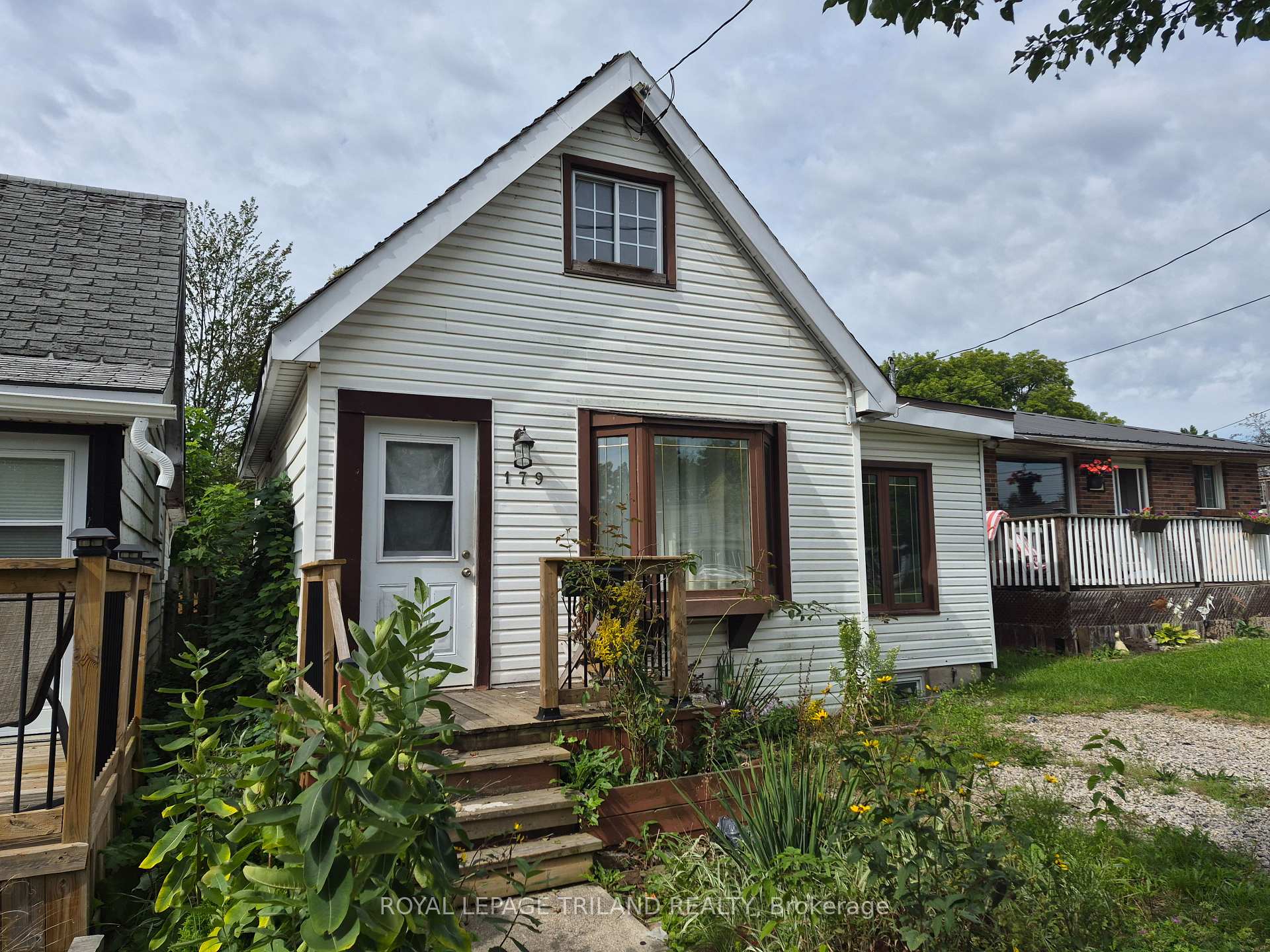 Photo 2 of 179 Delaware Street, London, East M — HOMEH