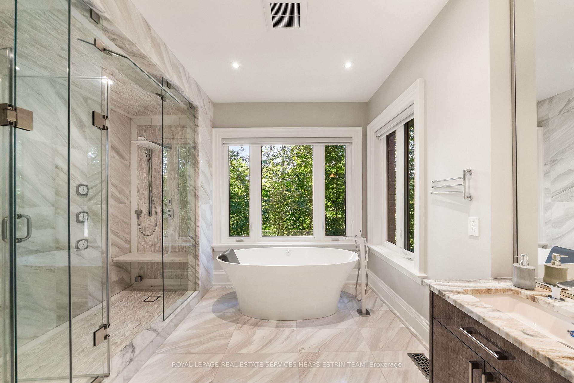Photo 28 of 10 Moorehill Drive, Toronto, Leaside — HOMEH