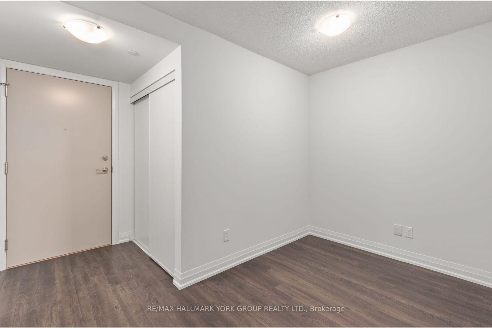 Photo 5 of Unit 903, 20 Meadowglen Place, Scarborough, Woburn — HOMEH