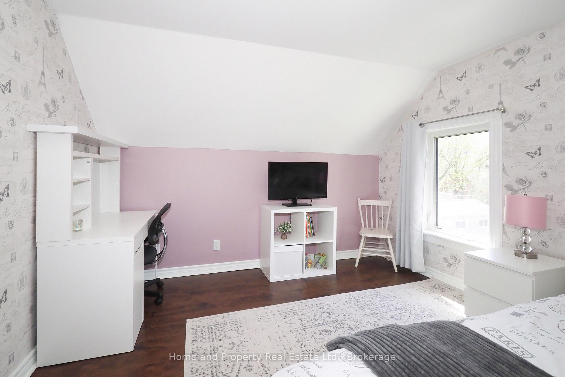 Photo 15 of 123 Samuel Street, Kitchener, Auditorium — HOMEH