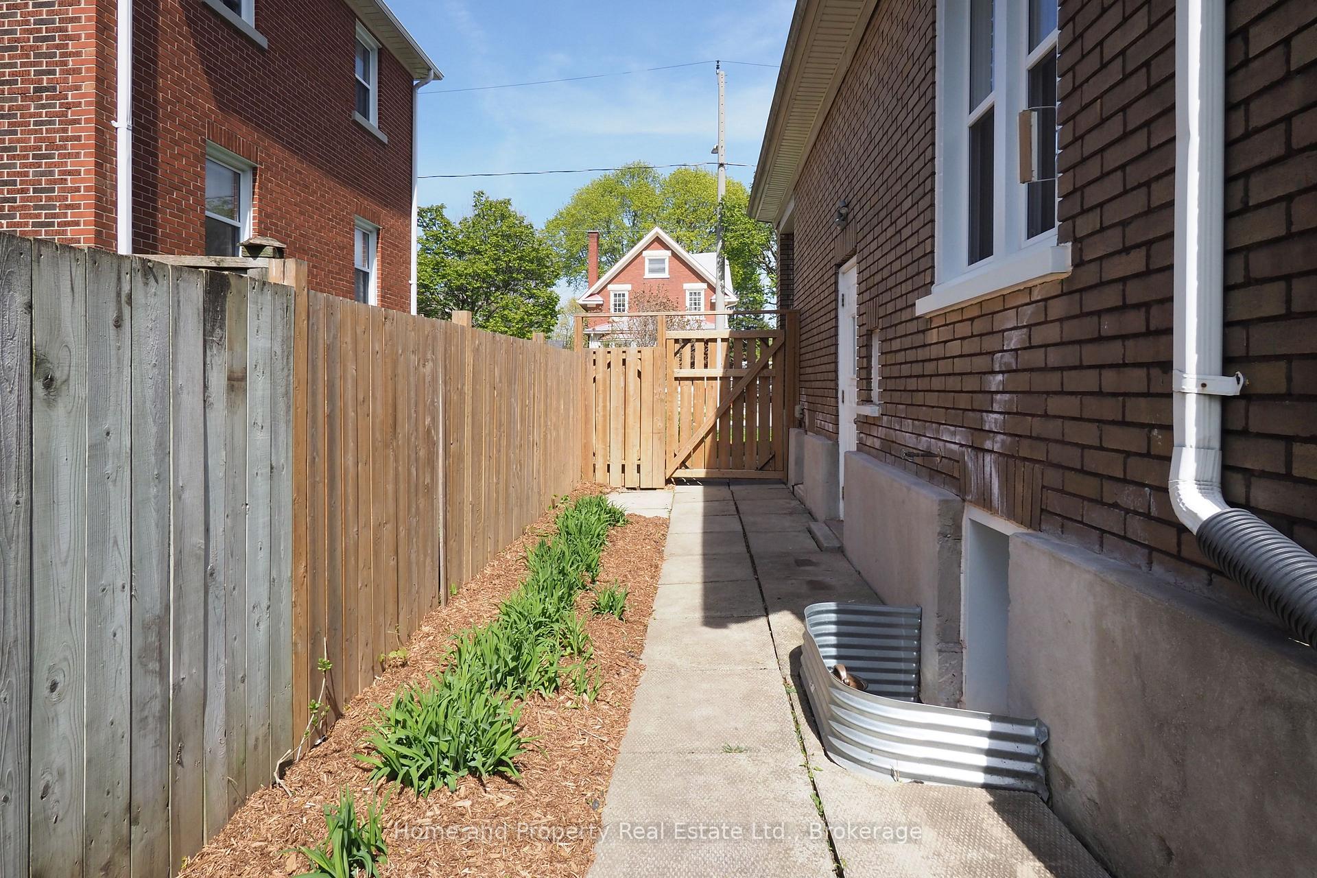 Photo 25 of 123 Samuel Street, Kitchener, Auditorium — HOMEH