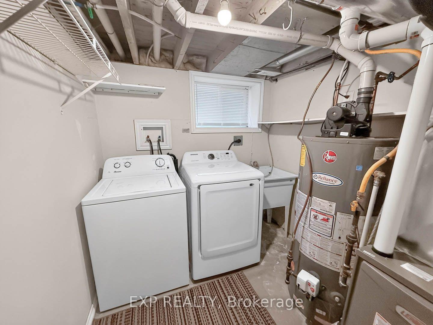 Photo 36 of 57 Weir Street S, Hamilton, Bartonville — HOMEH