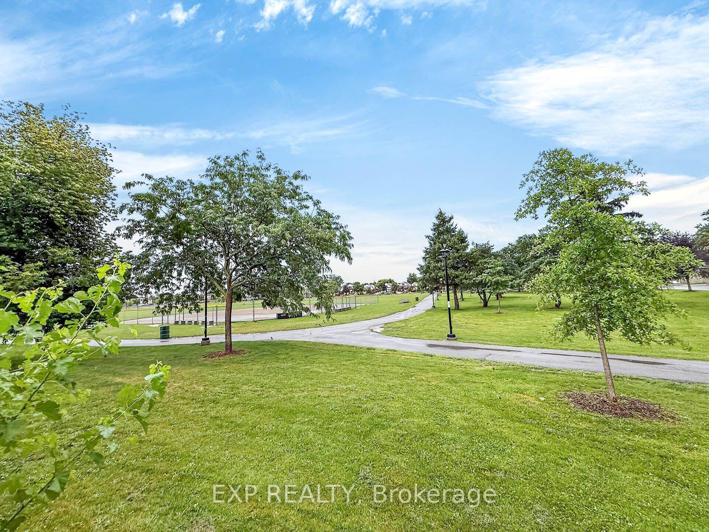 Photo 38 of 57 Weir Street S, Hamilton, Bartonville — HOMEH
