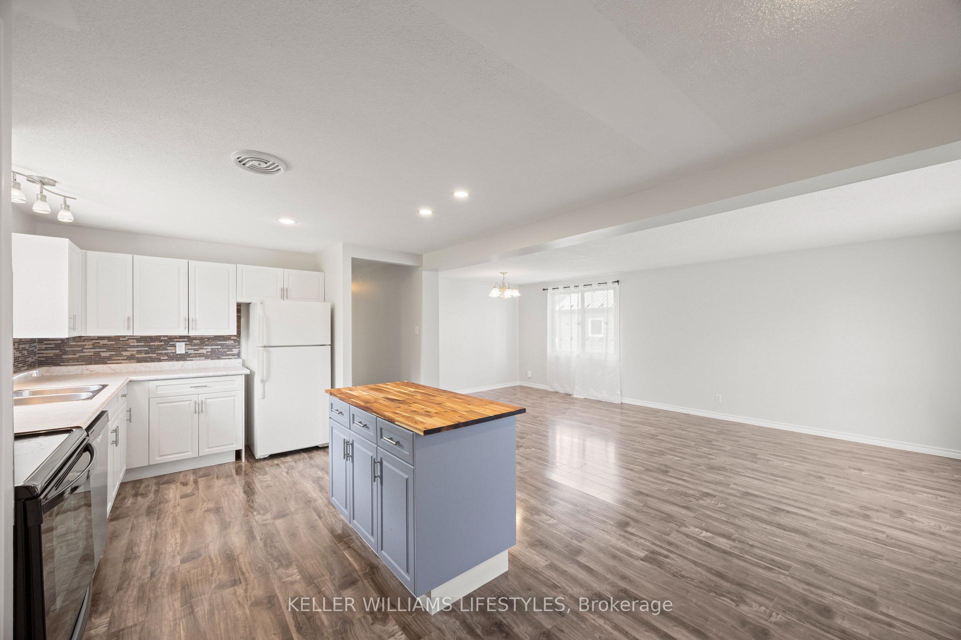 Photo 6 of 131 Prince Street, North Middlesex, Parkhill — HOMEH
