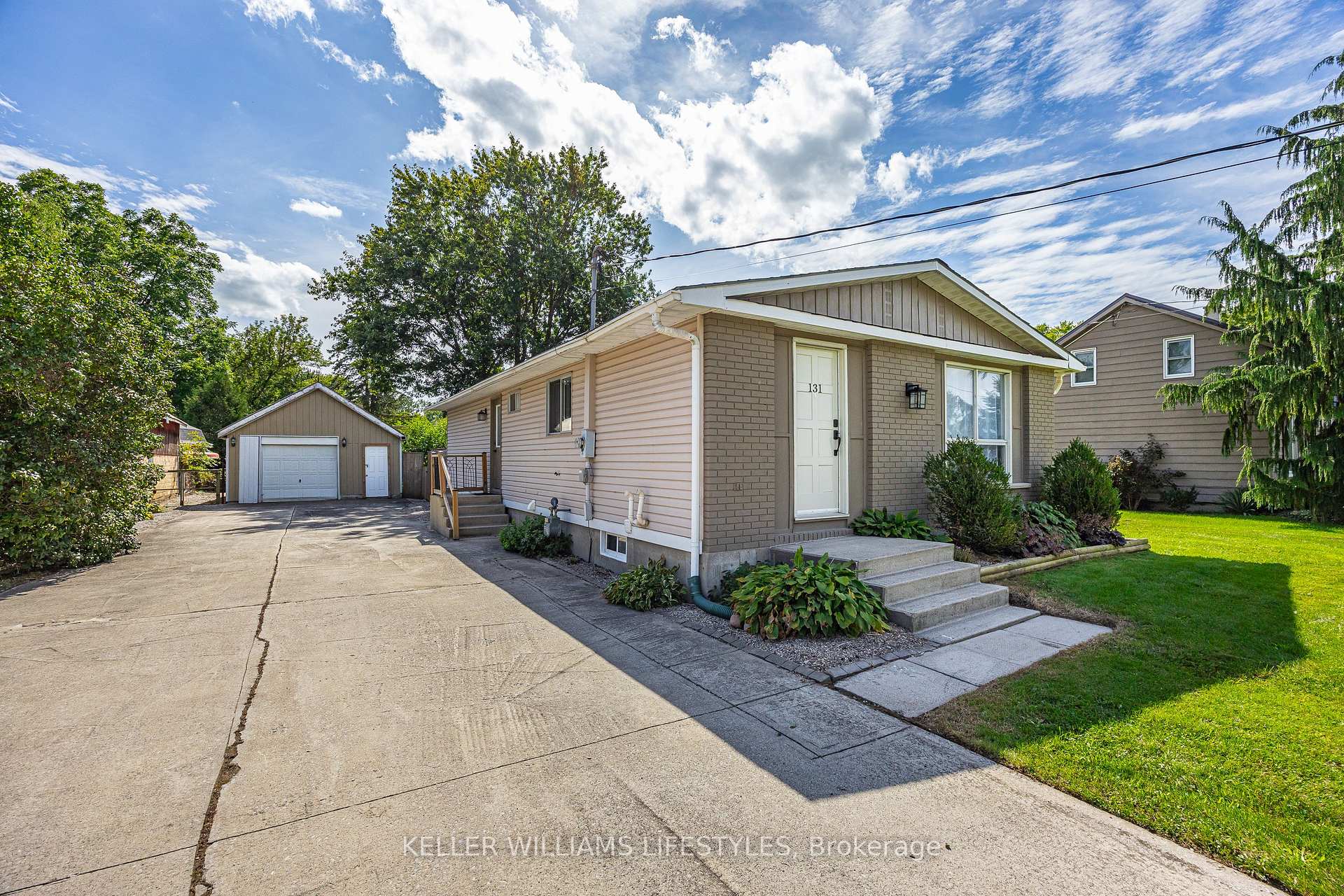 Photo 42 of 131 Prince Street, North Middlesex, Parkhill — HOMEH