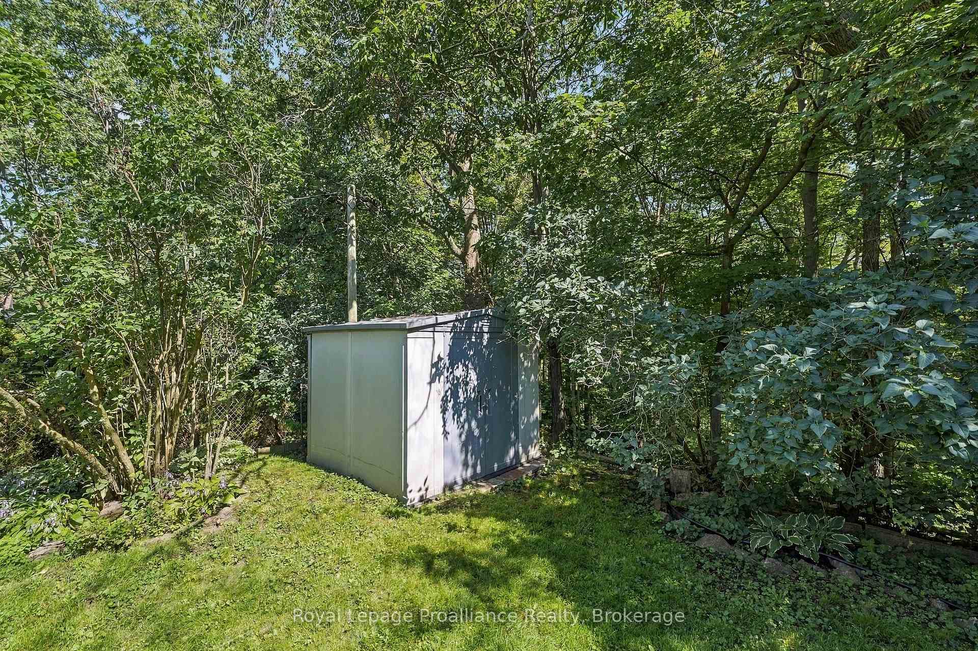 Photo 48 of 36 Parkview Heights, Quinte West, Trenton Ward — HOMEH